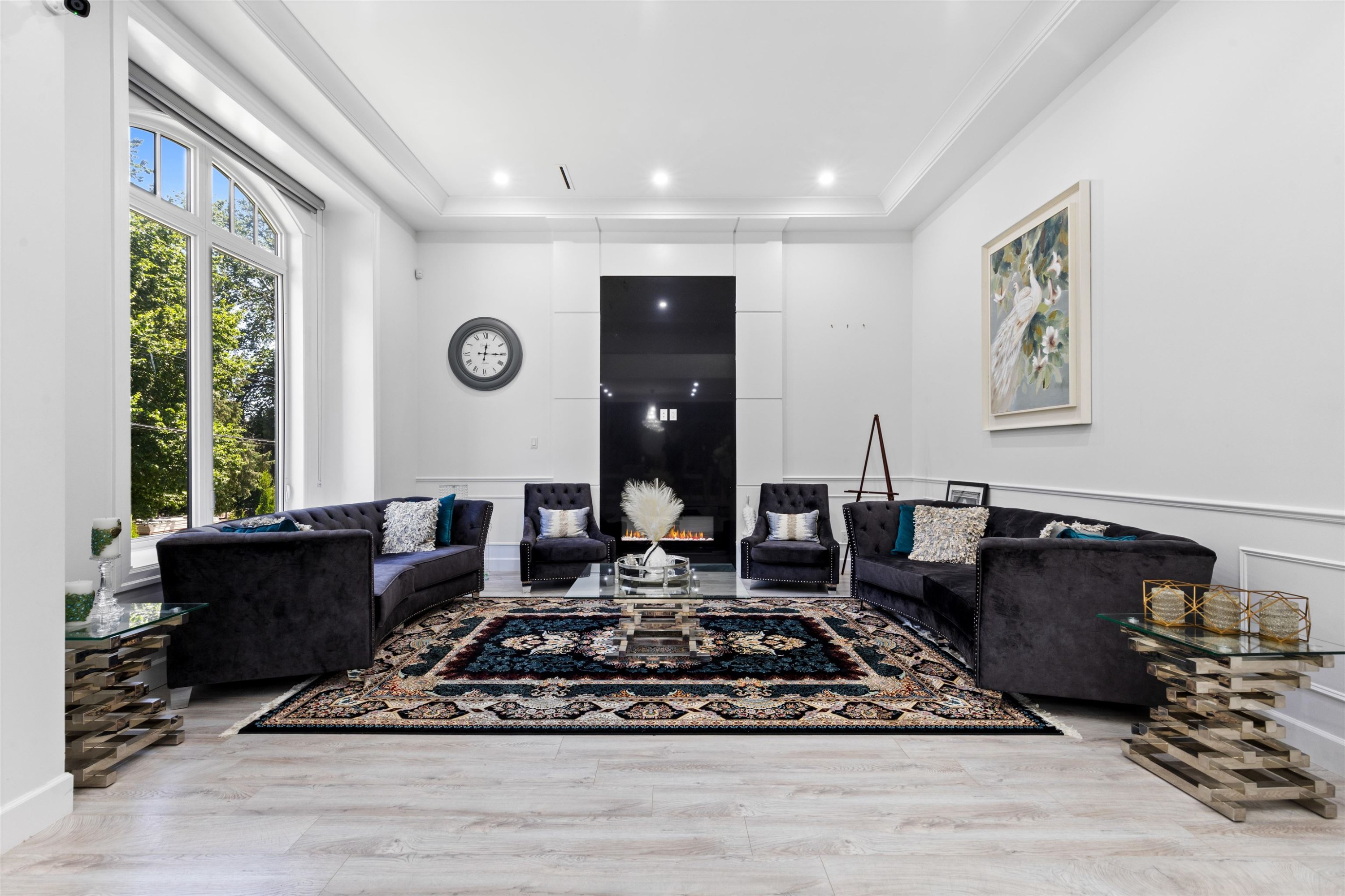 









14678


St. Andrews

Drive,
Surrey,




BC
V3R 5V4

