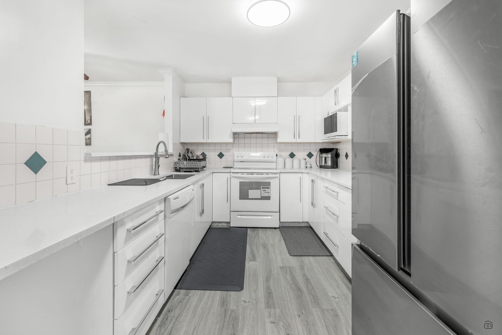 









13680


84

Avenue, 106,
Surrey,




BC
V3W 0T6

