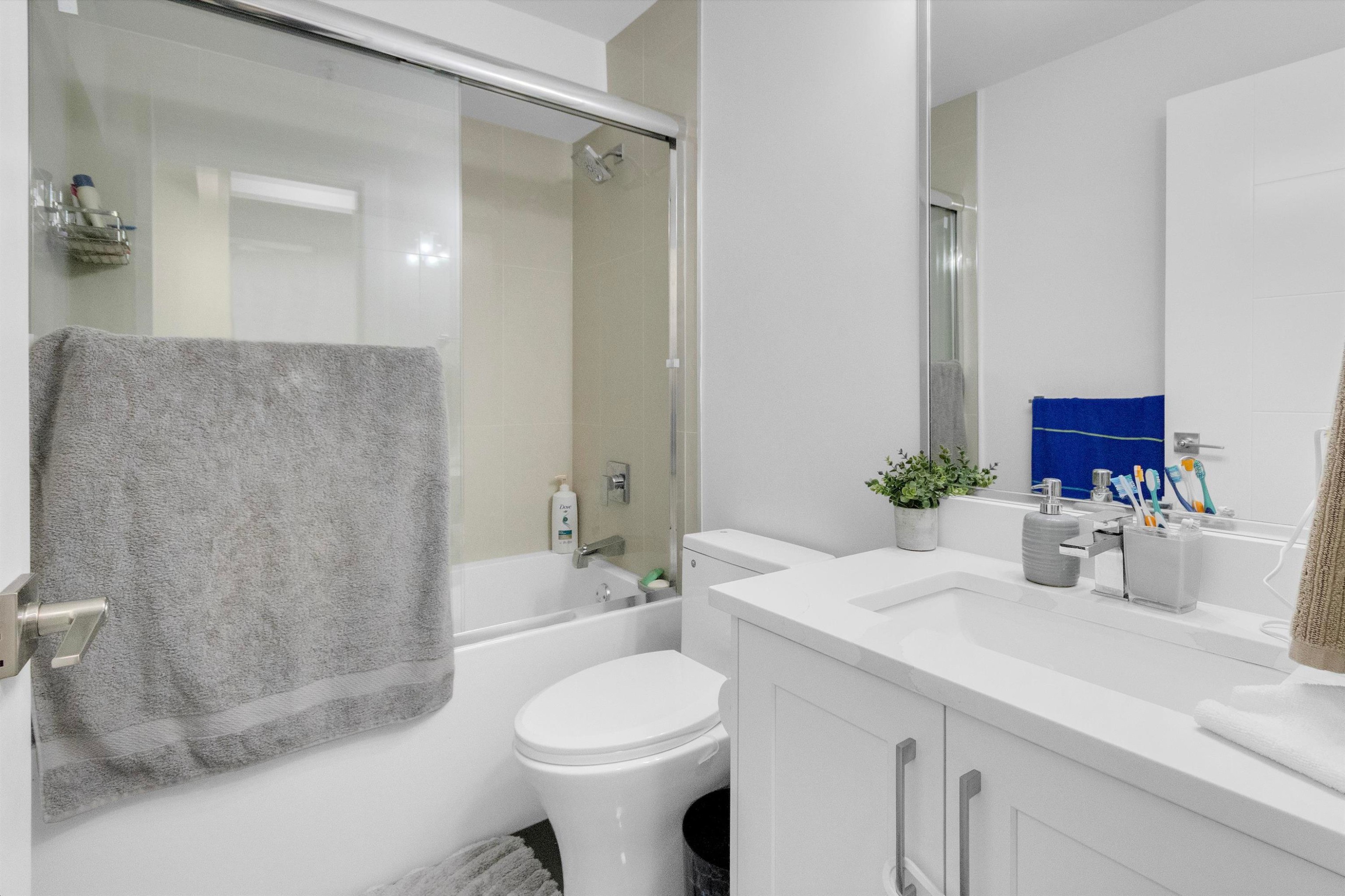 









19631


55a

Avenue, 22,
Langley,




BC
V3A 0L5

