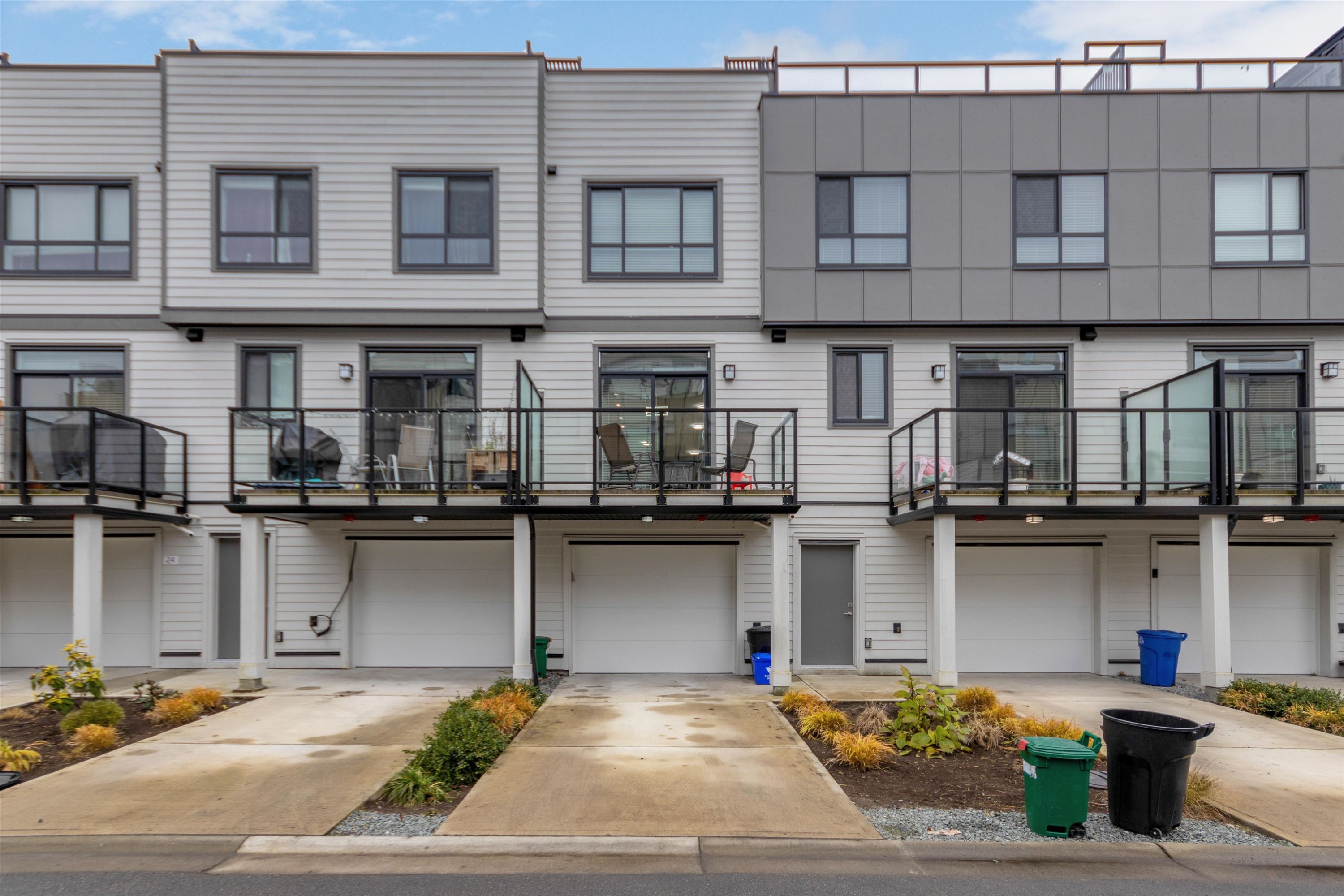









19631


55a

Avenue, 22,
Langley,




BC
V3A 0L5

