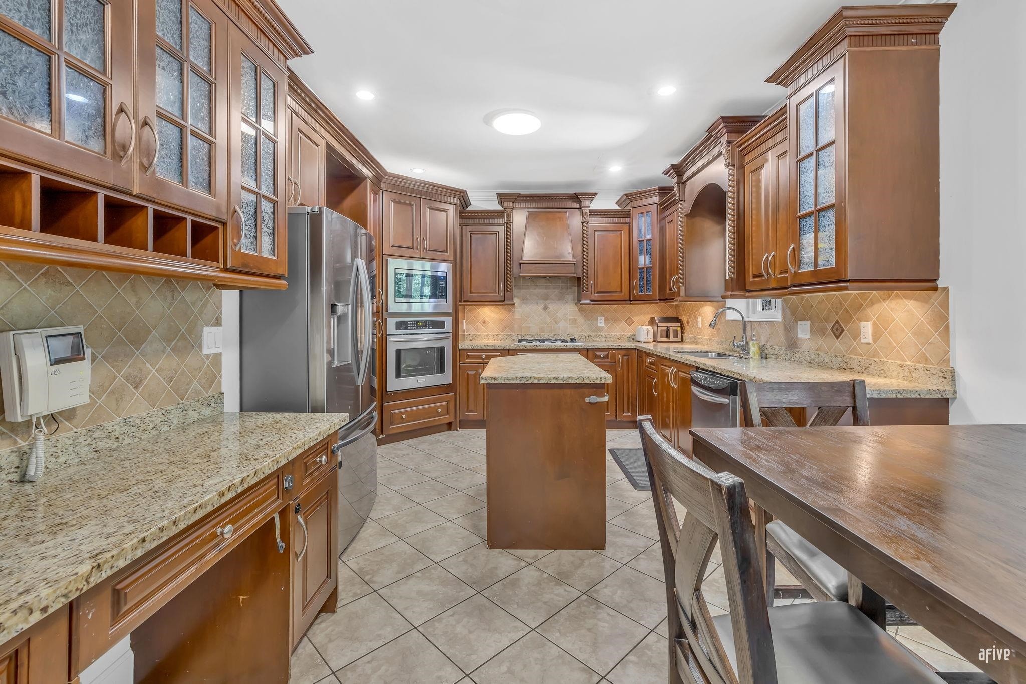 









13745


64a

Avenue,
Surrey,




BC
V3W 1S6


