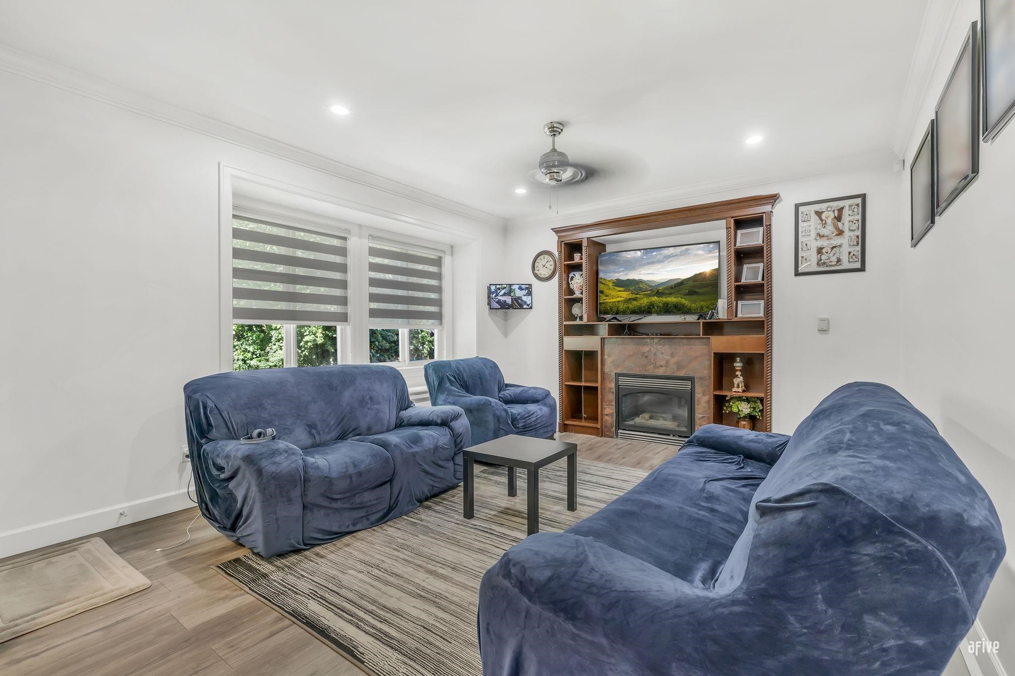 









13745


64a

Avenue,
Surrey,




BC
V3W 1S6

