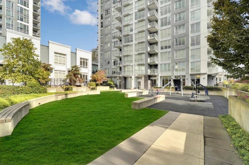 









13325


102a

Avenue, 3103,
Surrey,




BC
V3T 0J5

