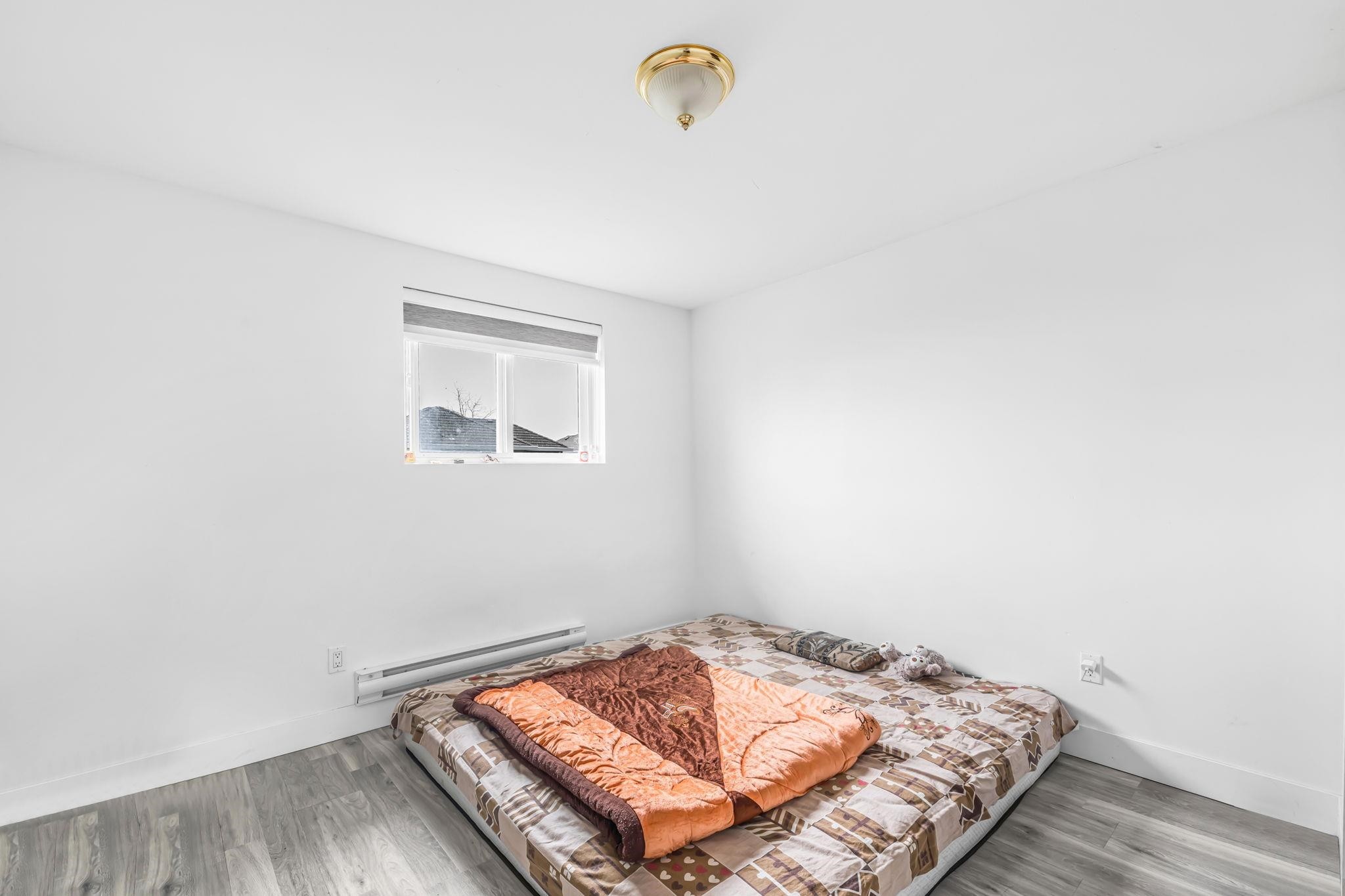 









6848


135

Street,
Surrey,




BC
V3W 4W6

