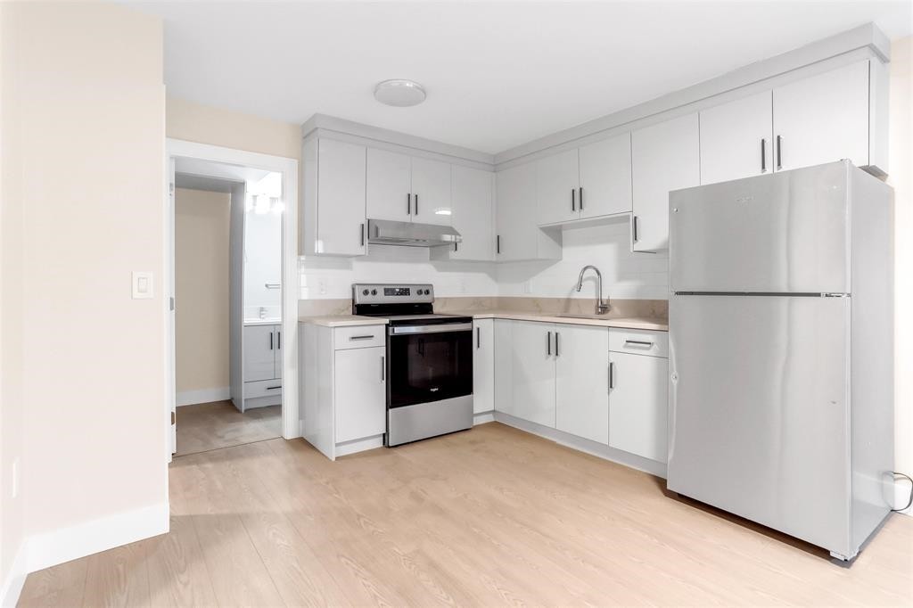 









17136


1

Avenue,
Surrey,




BC
V3Z 9R2

