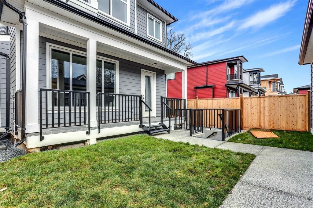 









17136


1

Avenue,
Surrey,




BC
V3Z 9R2

