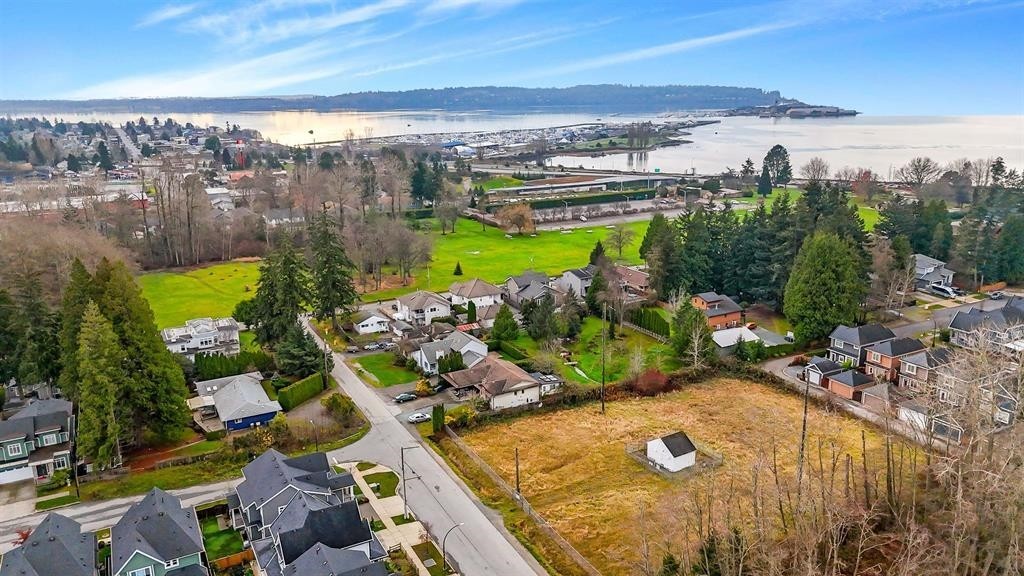 









17136


1

Avenue,
Surrey,




BC
V3Z 9R2

