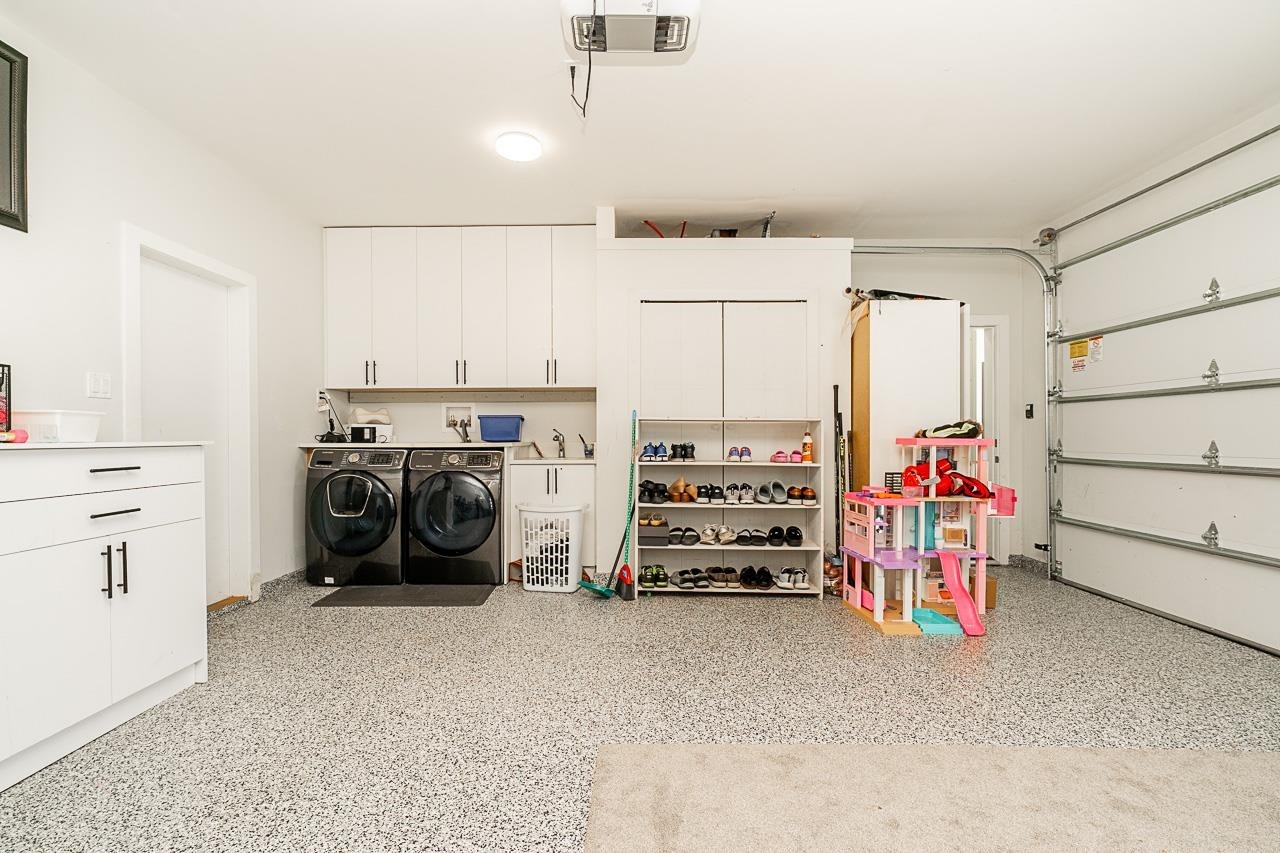 









11553


83

Avenue,
Delta,




BC
V4C 2G9

