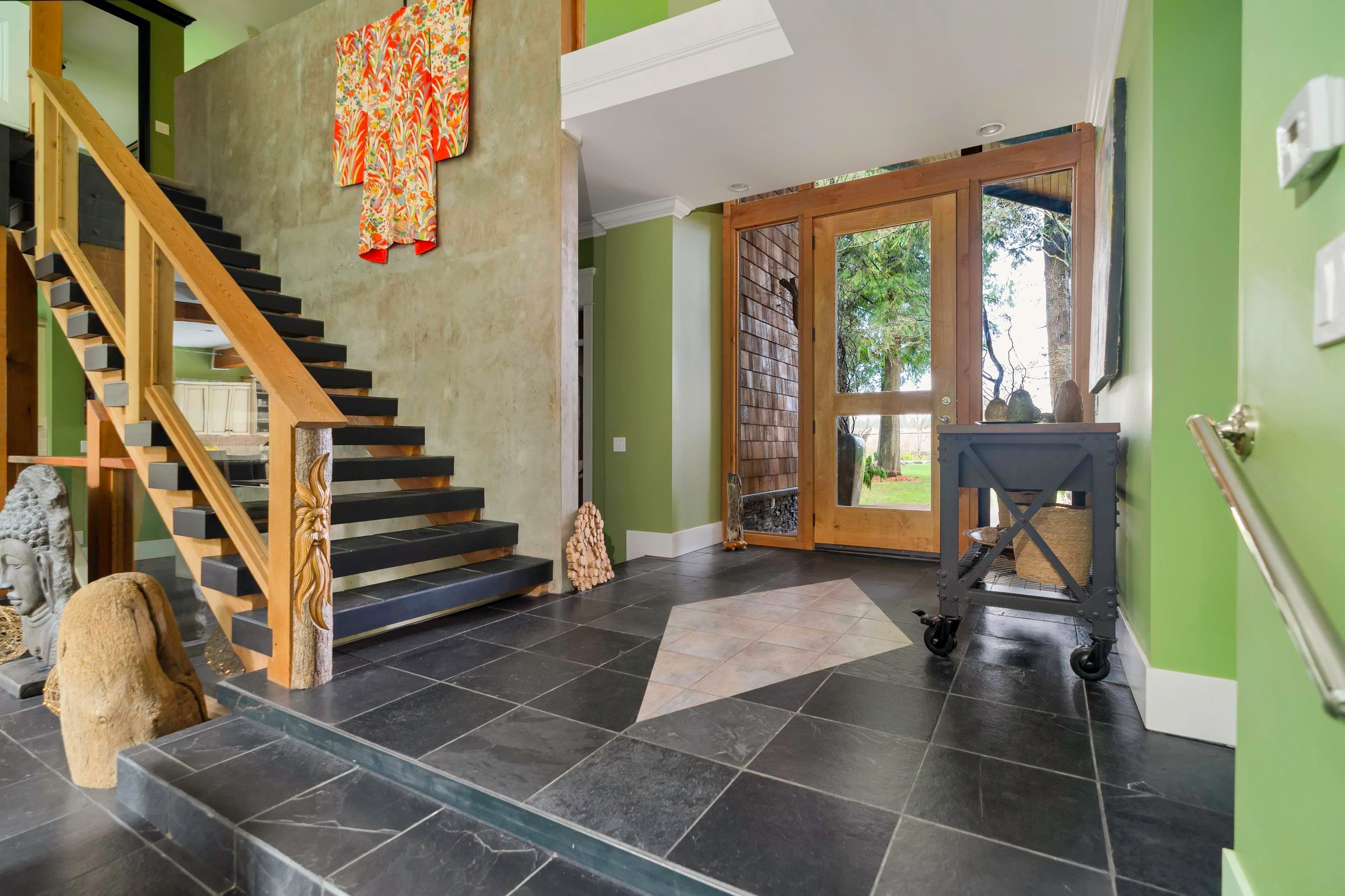 









27820


Maclure

Road,
Abbotsford,




BC
V4X 1T2

