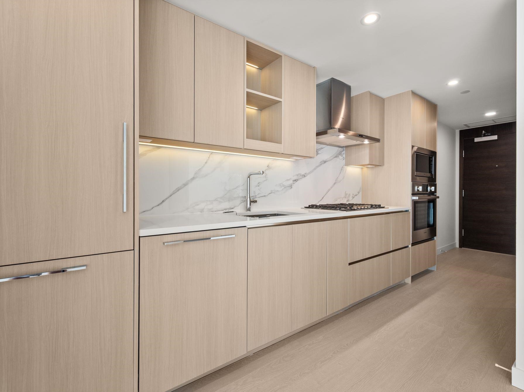 









13778


100

Avenue, 2907,
Surrey,




BC
V3T 0V3

