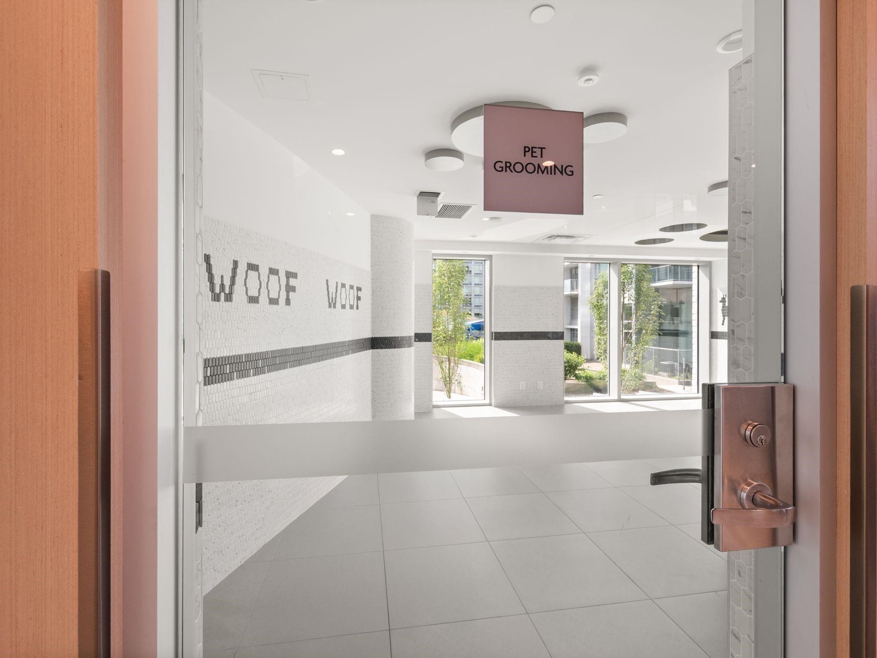 









13778


100

Avenue, 2907,
Surrey,




BC
V3T 0V3

