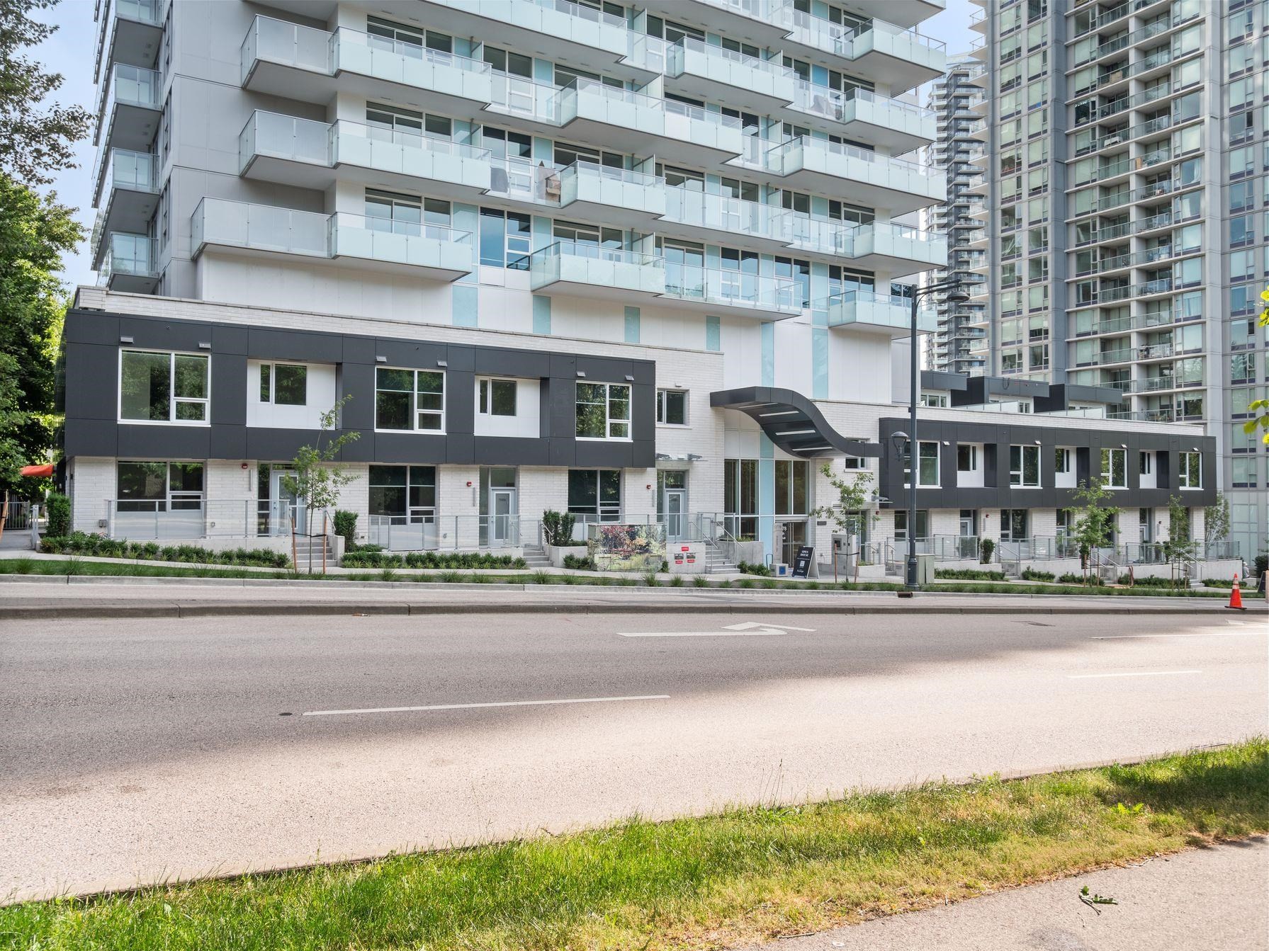 









13778


100

Avenue, 2907,
Surrey,




BC
V3T 0V3

