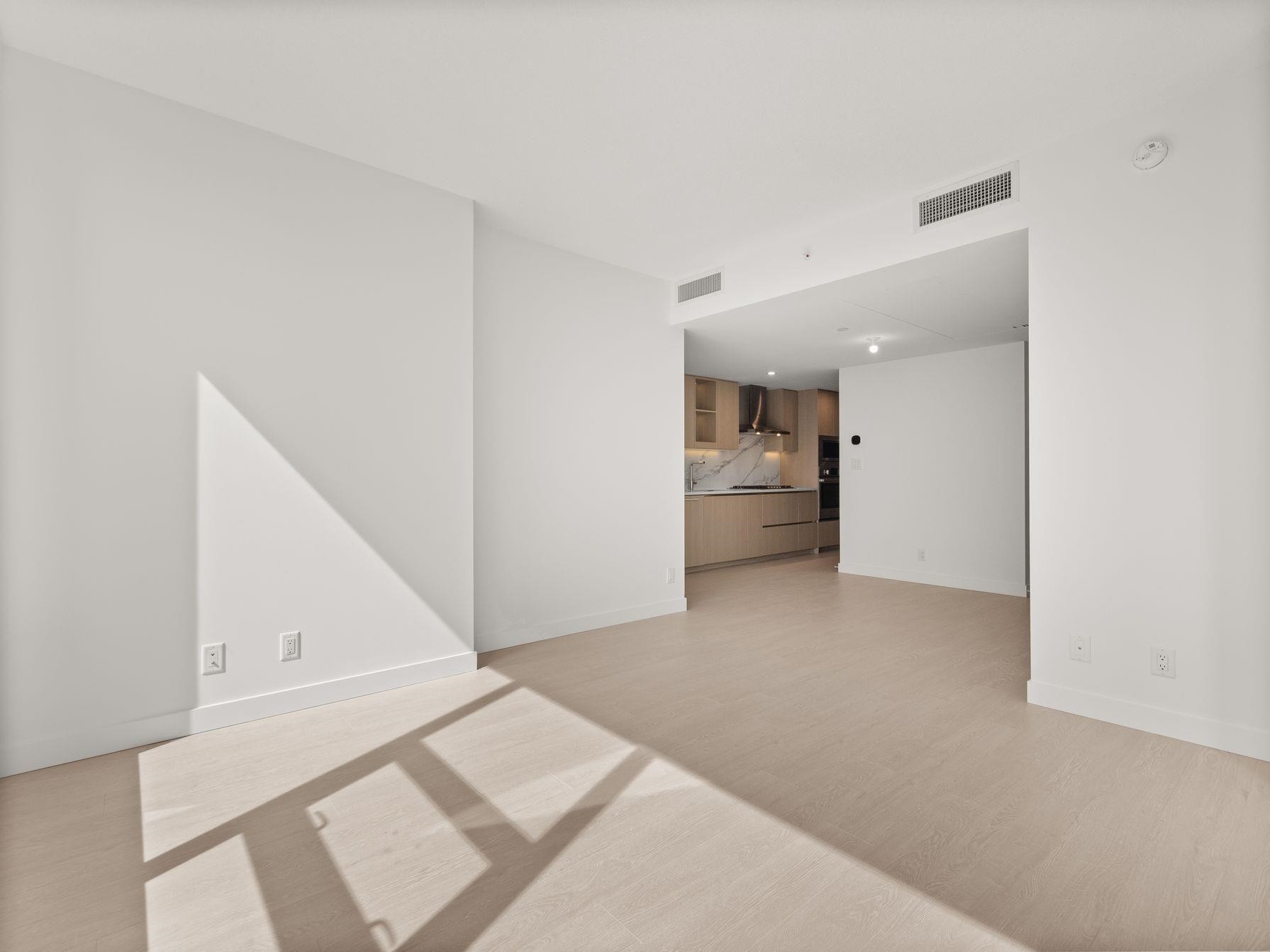 









13778


100

Avenue, 2907,
Surrey,




BC
V3T 0V3

