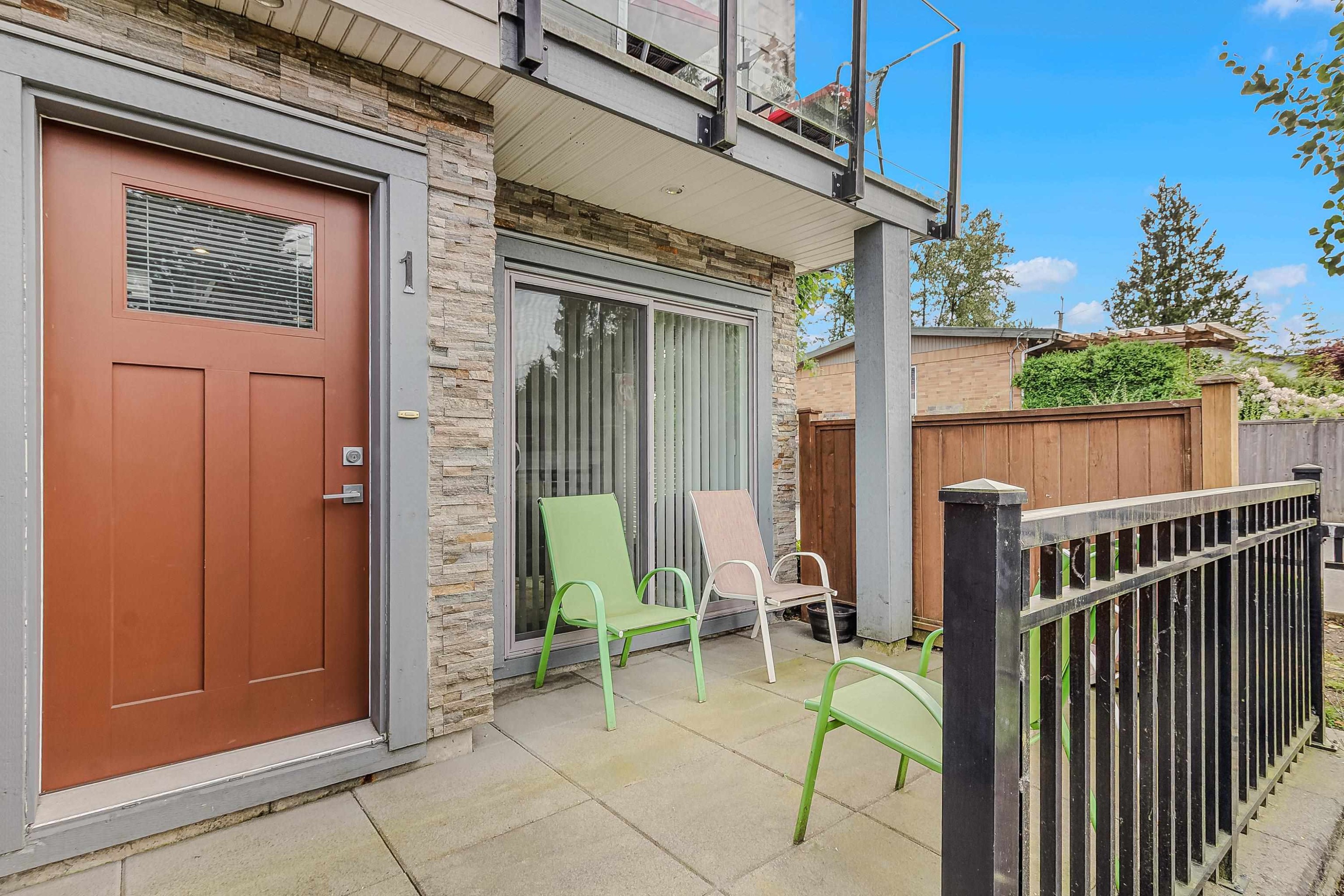 









13328


96

Avenue, 1,
Surrey,




BC
V3V 1Y4

