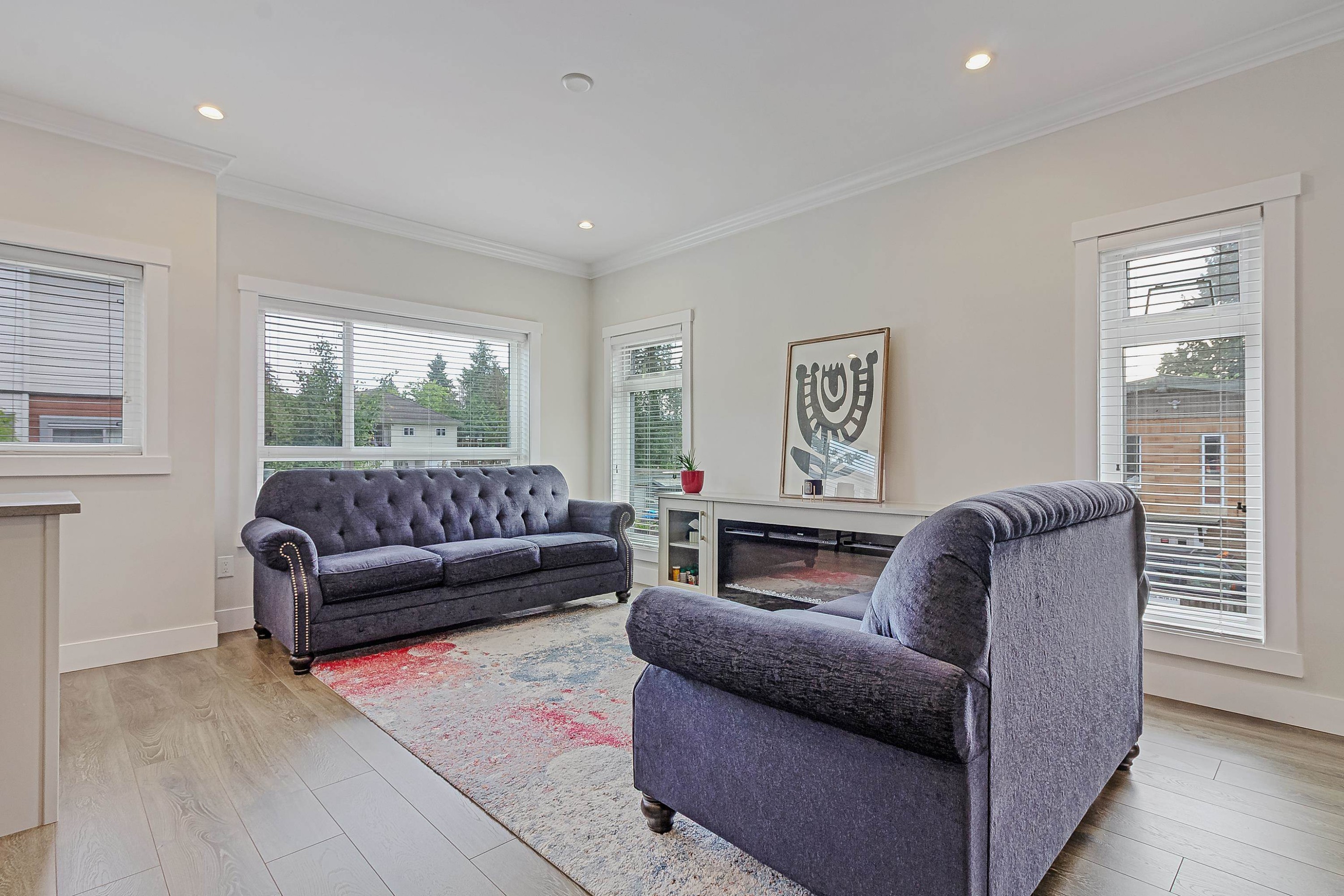 









13328


96

Avenue, 1,
Surrey,




BC
V3V 1Y4

