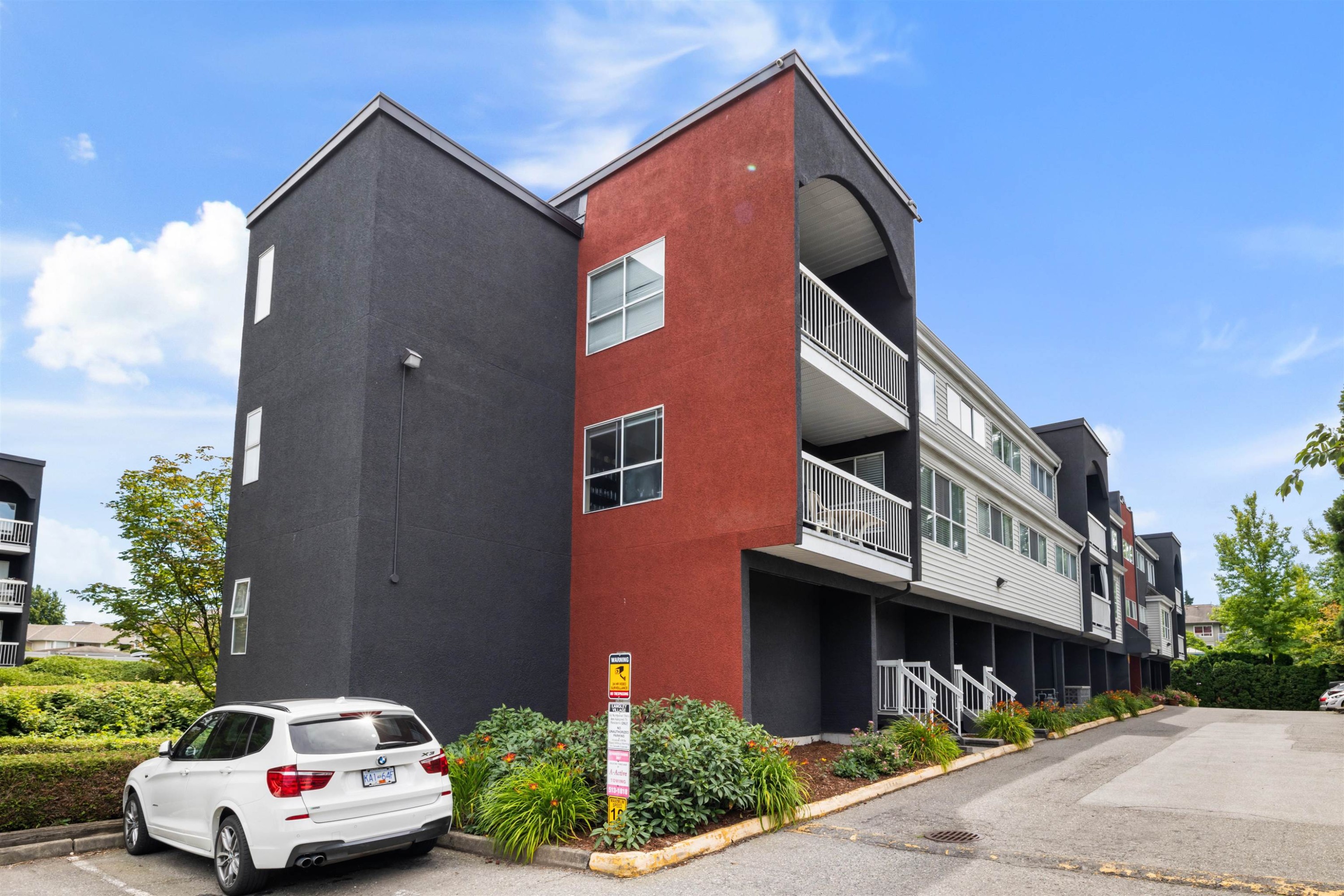 









5664


200

Street, 4,
Langley,




BC
V3A 1M8

