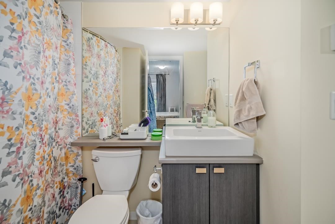 









21009


56

Avenue, 202,
Langley,




BC
V3A 0C9

