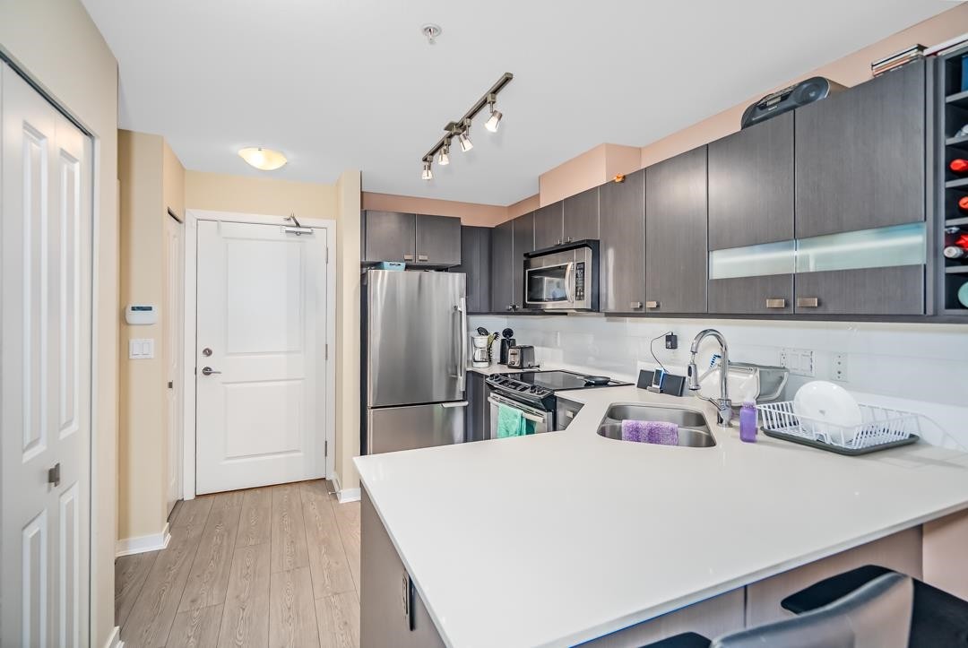 









21009


56

Avenue, 202,
Langley,




BC
V3A 0C9

