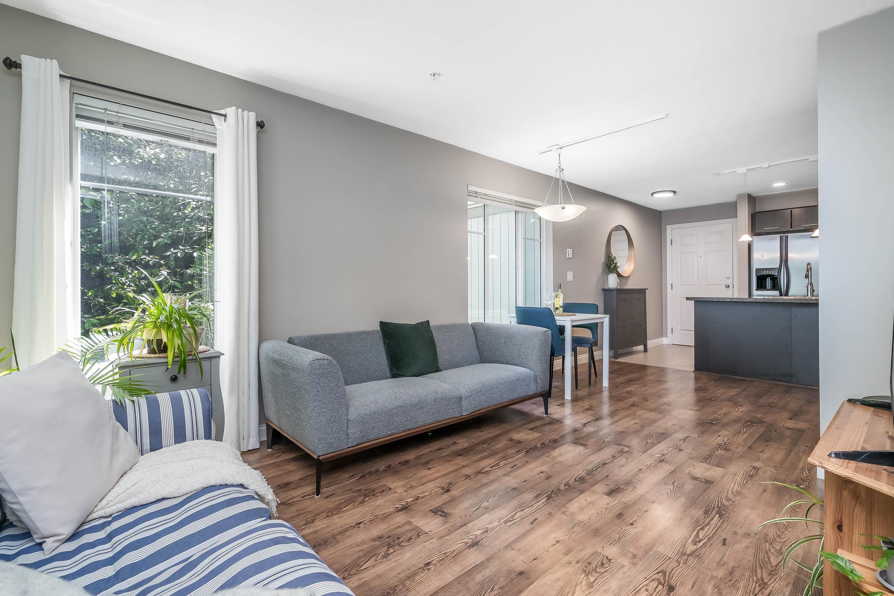 









5454


198

Street, 107,
Langley,




BC
V3A 1G2

