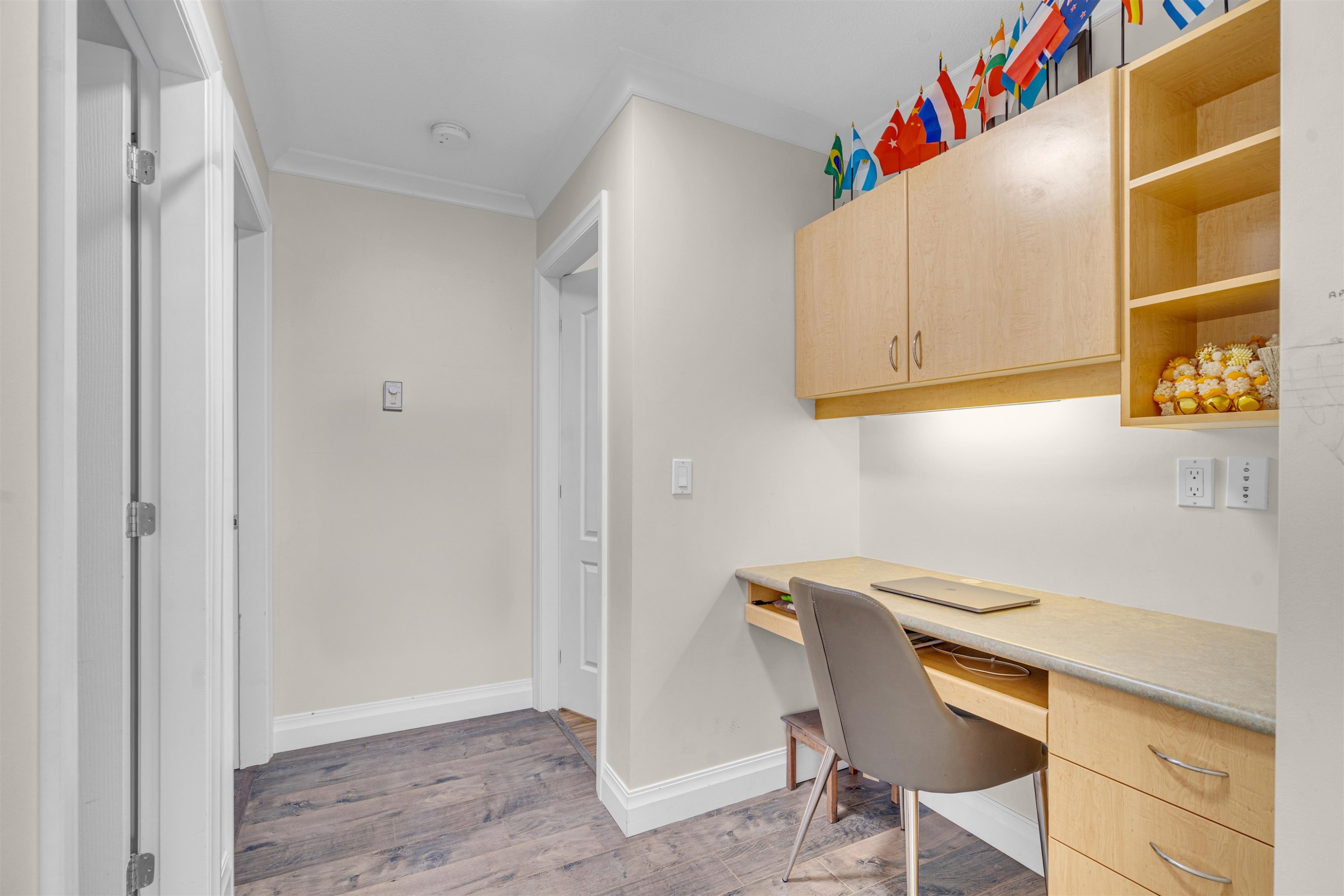 









15220


Guildford

Drive, 210,
Surrey,




BC
V3R 0Y6

