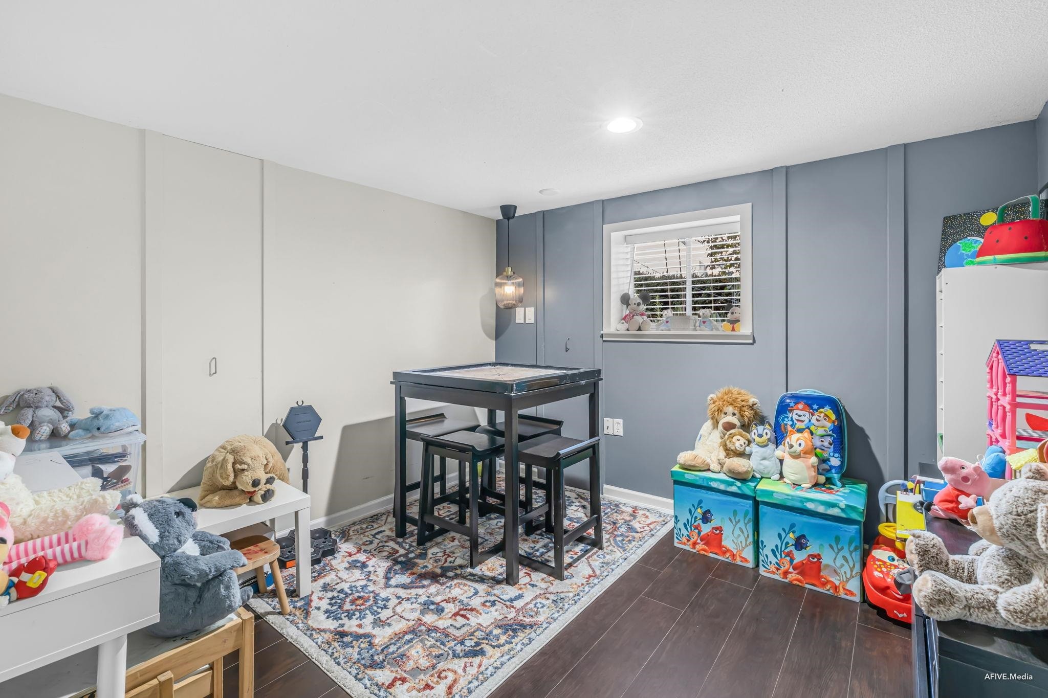 









11475


92a

Avenue,
Delta,




BC
V4C 3M6

