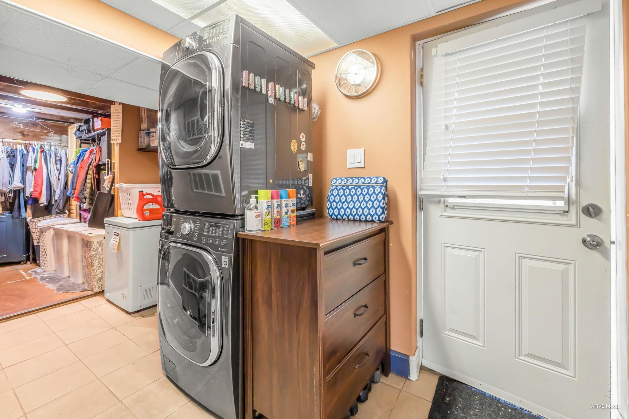 









11475


92a

Avenue,
Delta,




BC
V4C 3M6

