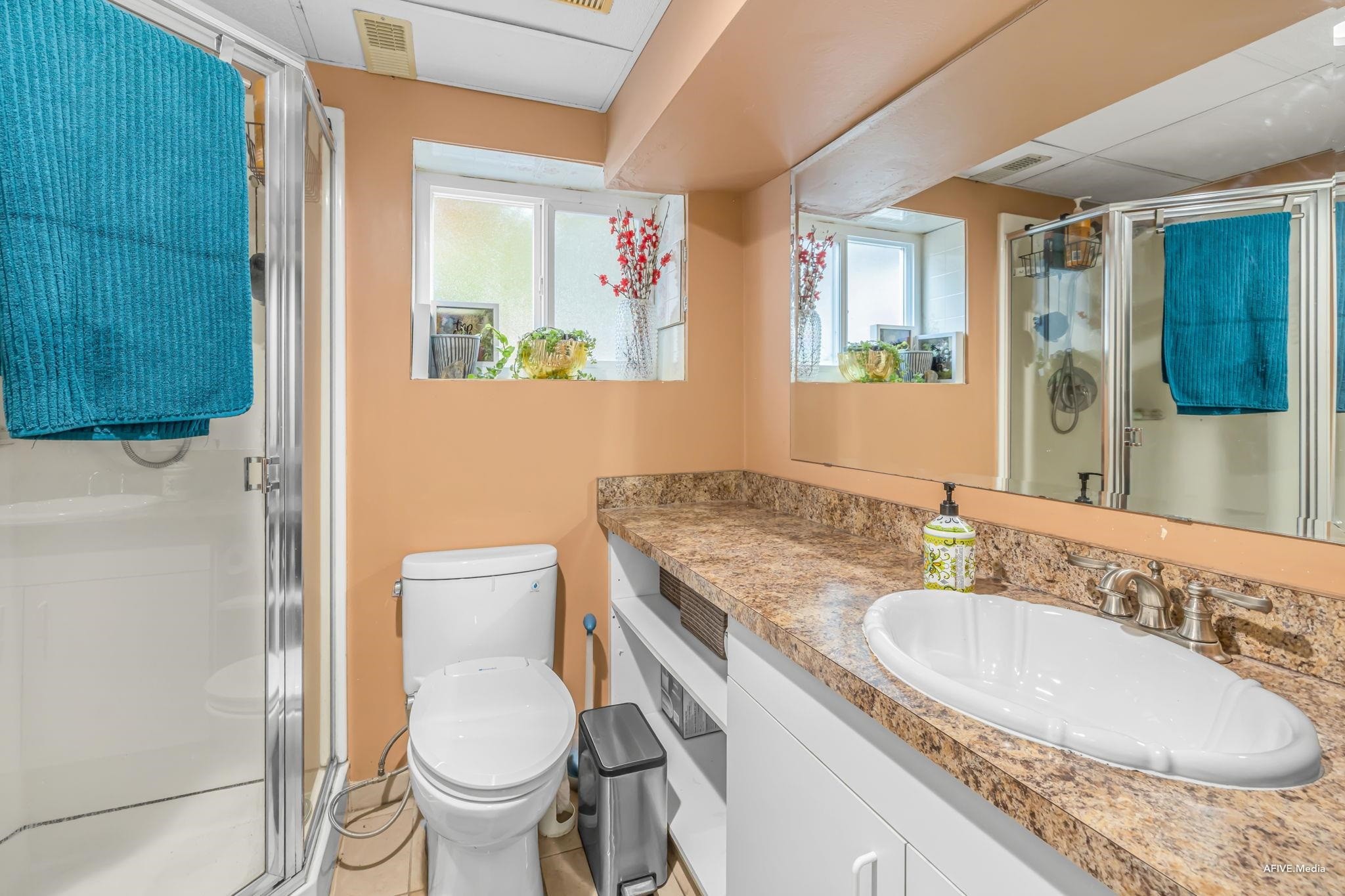 









11475


92a

Avenue,
Delta,




BC
V4C 3M6

