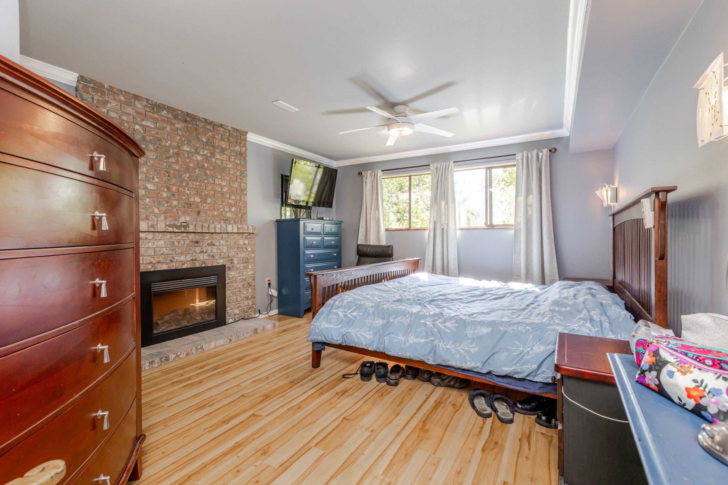 









6640


133

Street,
Surrey,




BC
V3W 8C3

