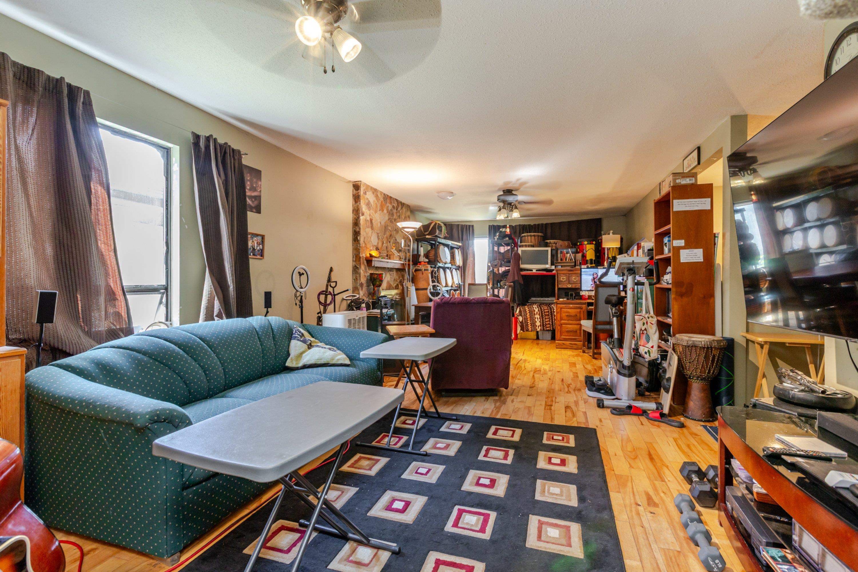 









6640


133

Street,
Surrey,




BC
V3W 8C3

