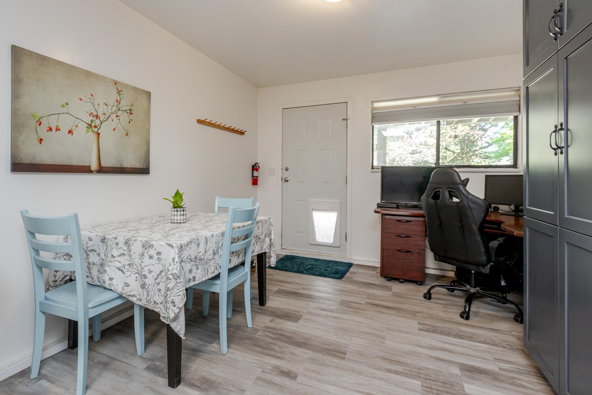 









6640


133

Street,
Surrey,




BC
V3W 8C3

