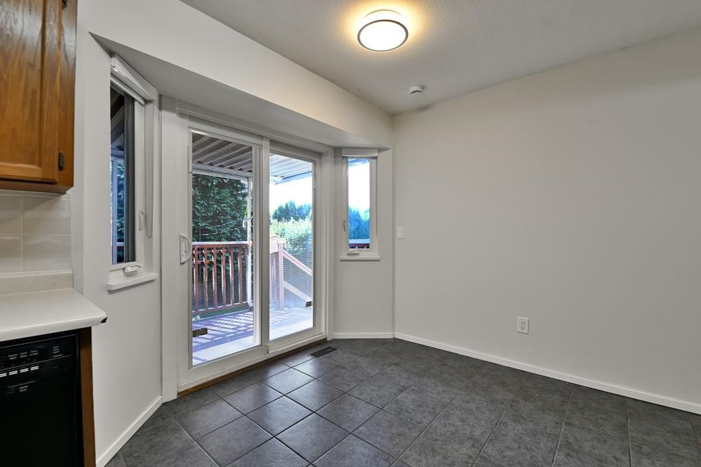 









6027


Morgan

Drive,
Surrey,




BC
V3S 3L9

