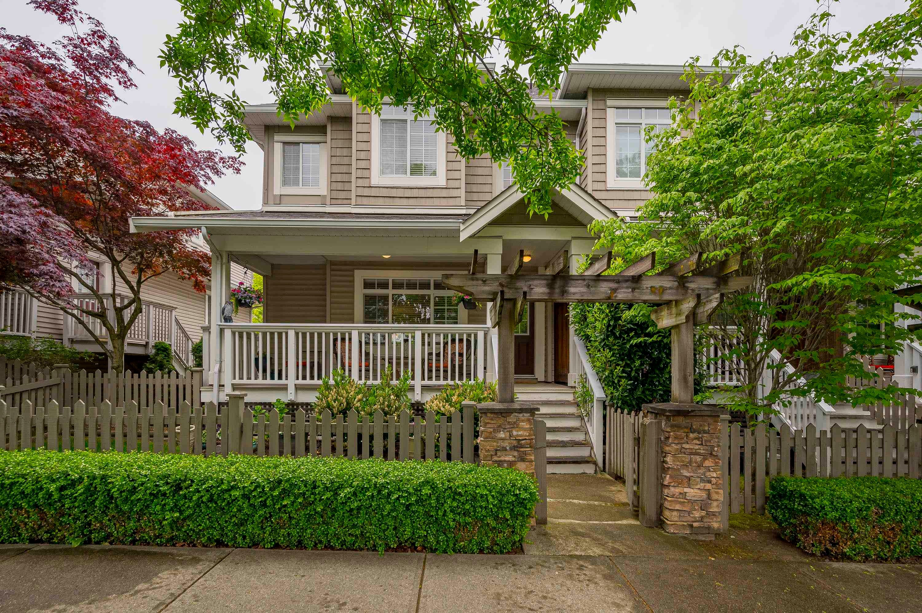 









6852


193

Street, 62,
Surrey,




BC
V4N 0C8

