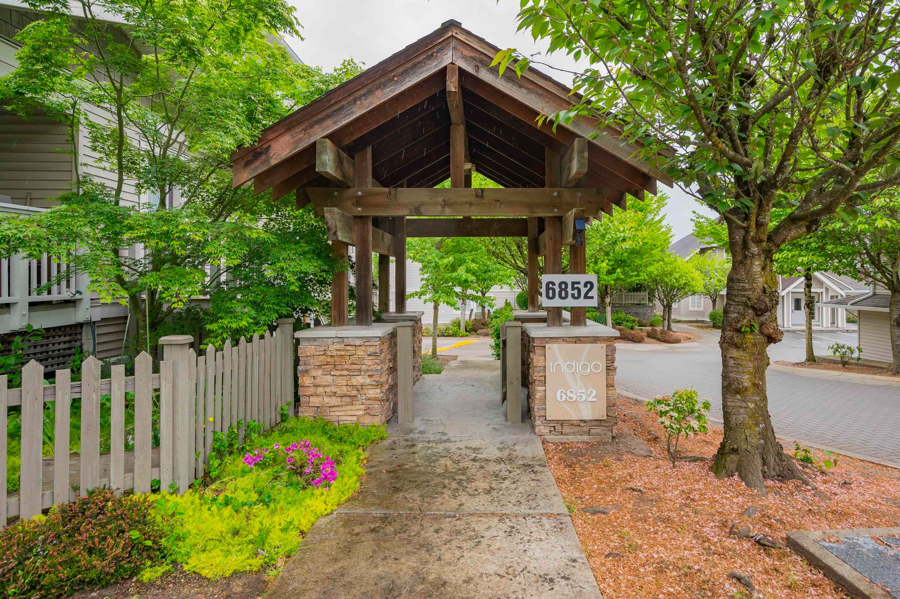 









6852


193

Street, 62,
Surrey,




BC
V4N 0C8

