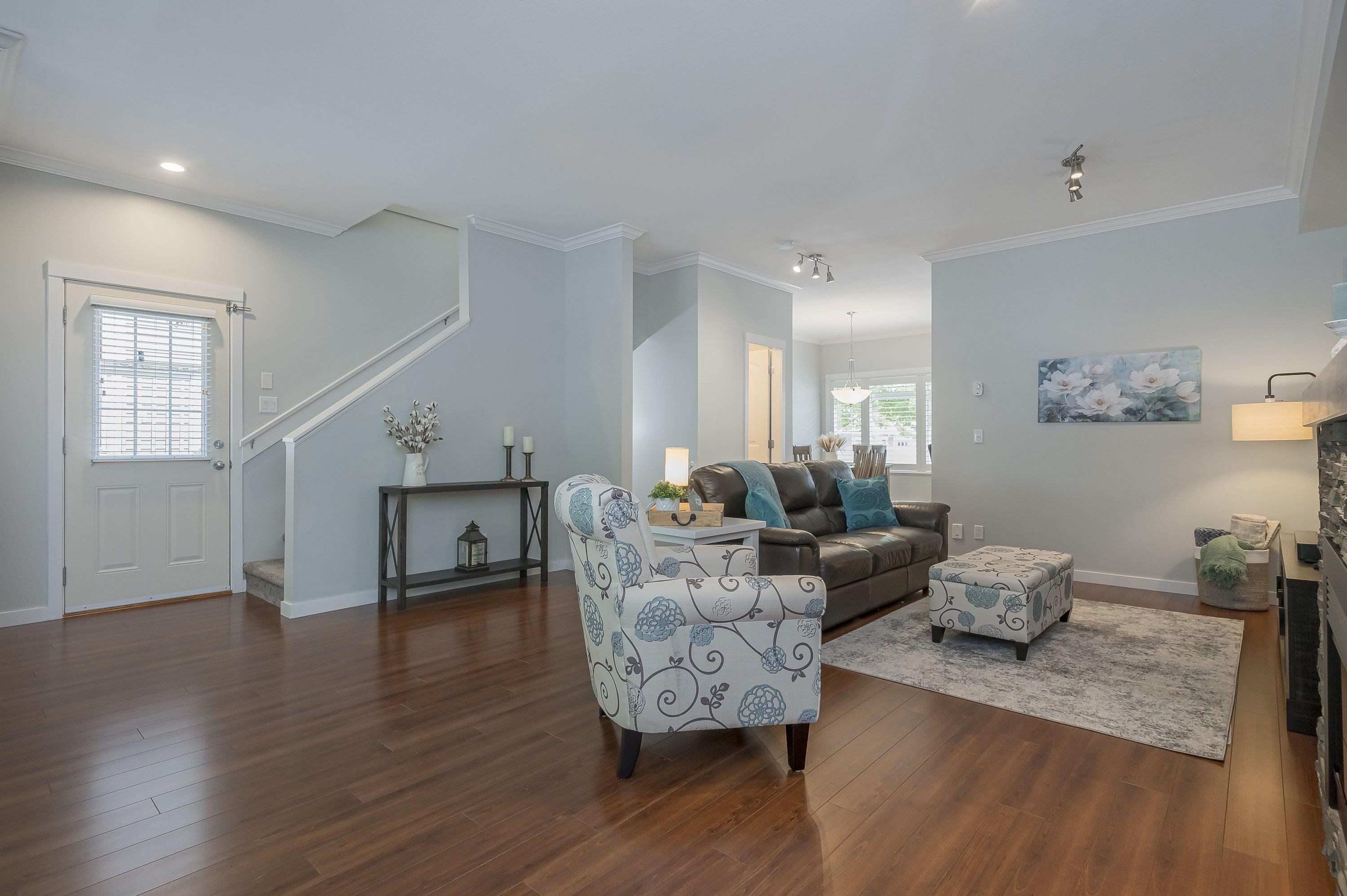 









6852


193

Street, 62,
Surrey,




BC
V4N 0C8

