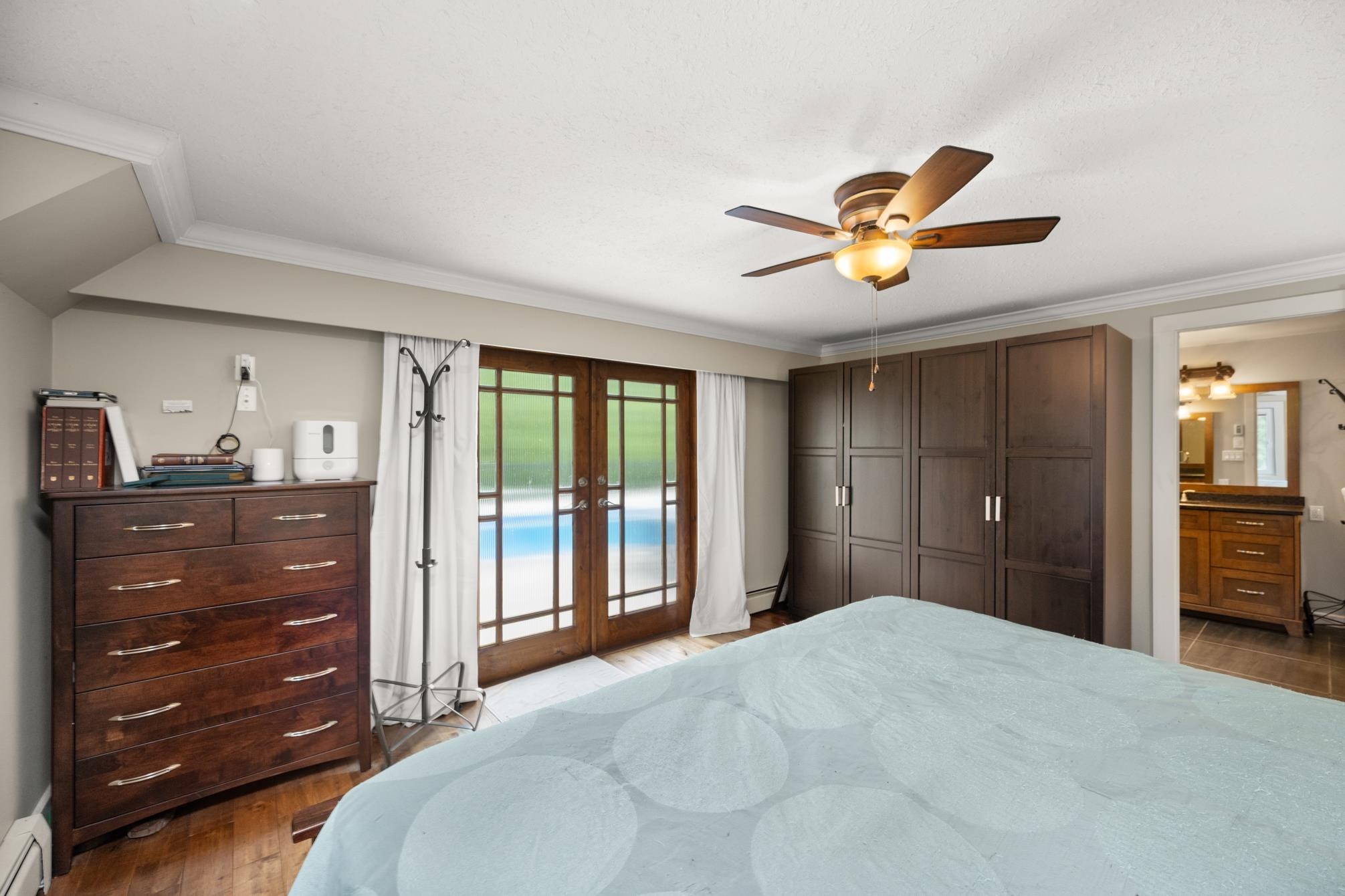 









6124


264

Street,
Langley,




BC
V4W 1P4

