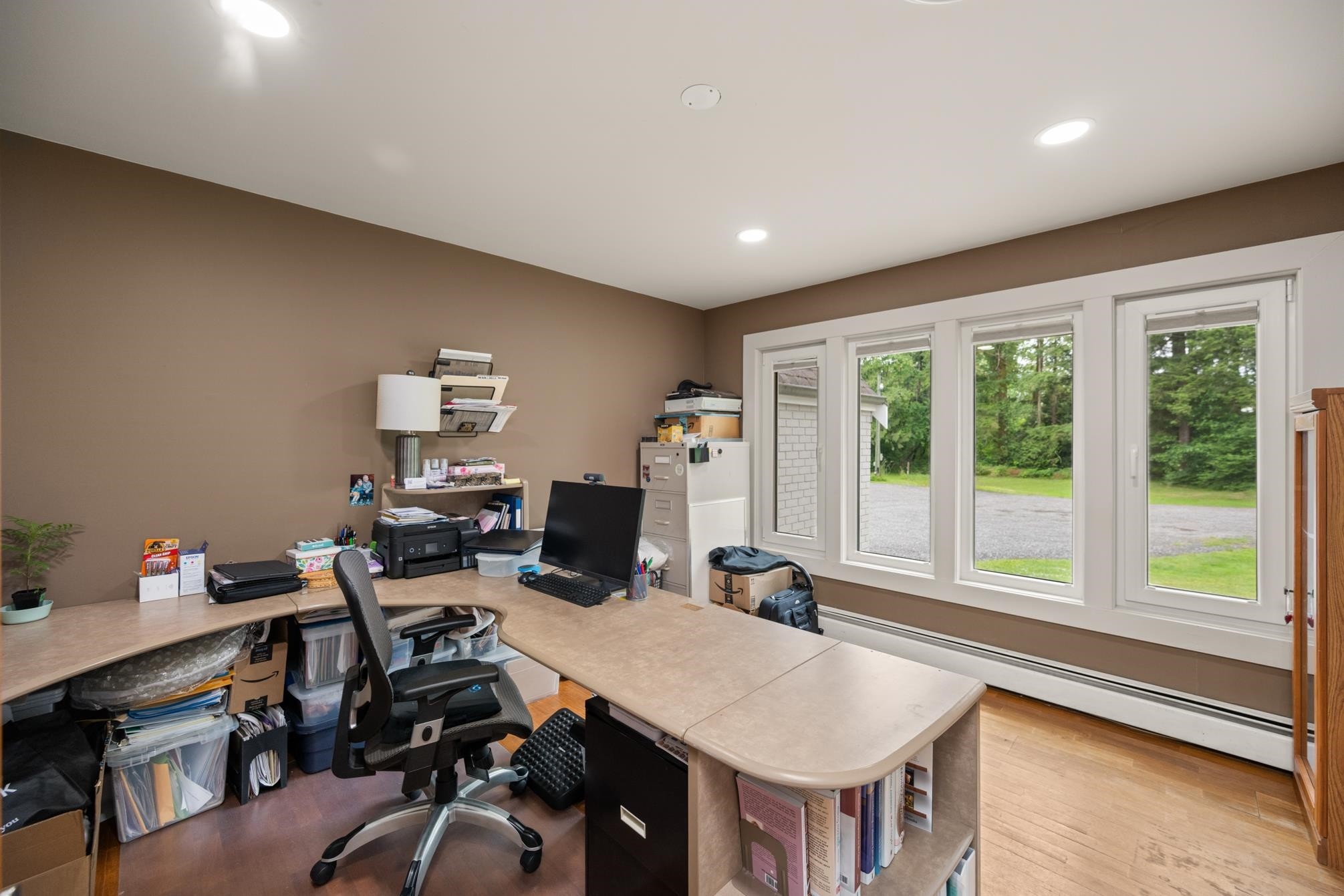 









6124


264

Street,
Langley,




BC
V4W 1P4

