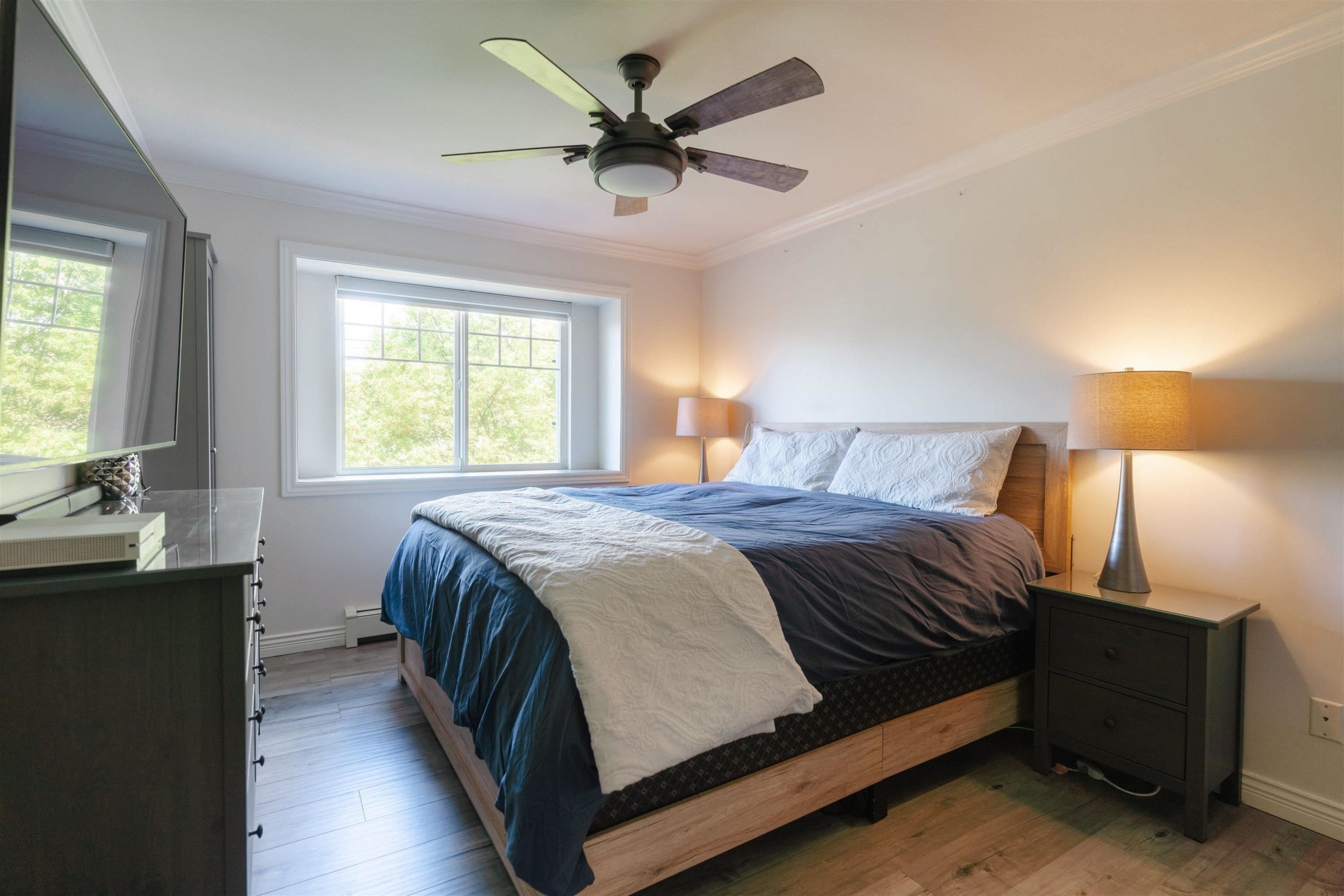 









11646


82

Avenue,
Delta,




BC
V4C 2C4

