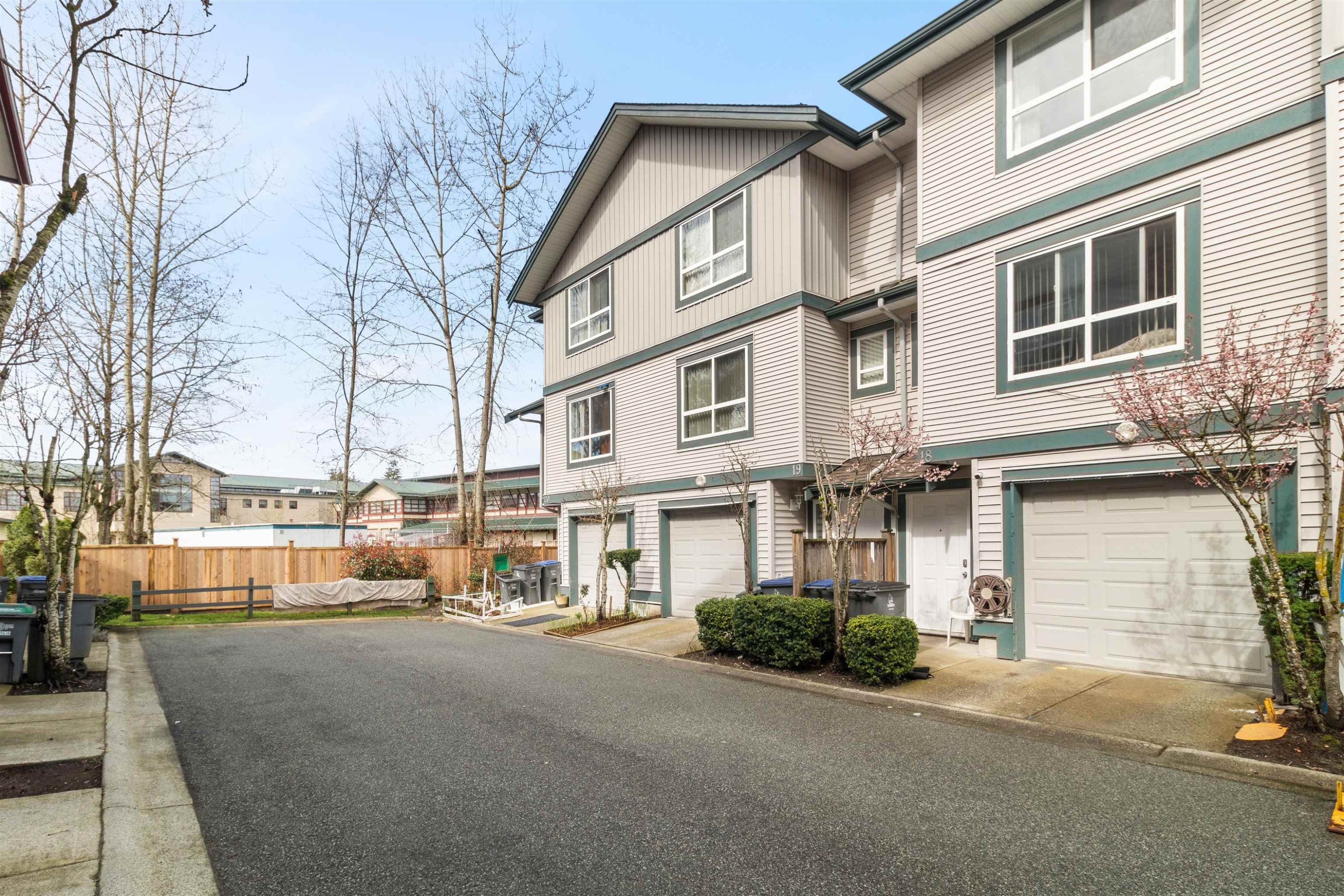 









12730


66

Avenue, 18,
Surrey,




BC
V3W 2A9

