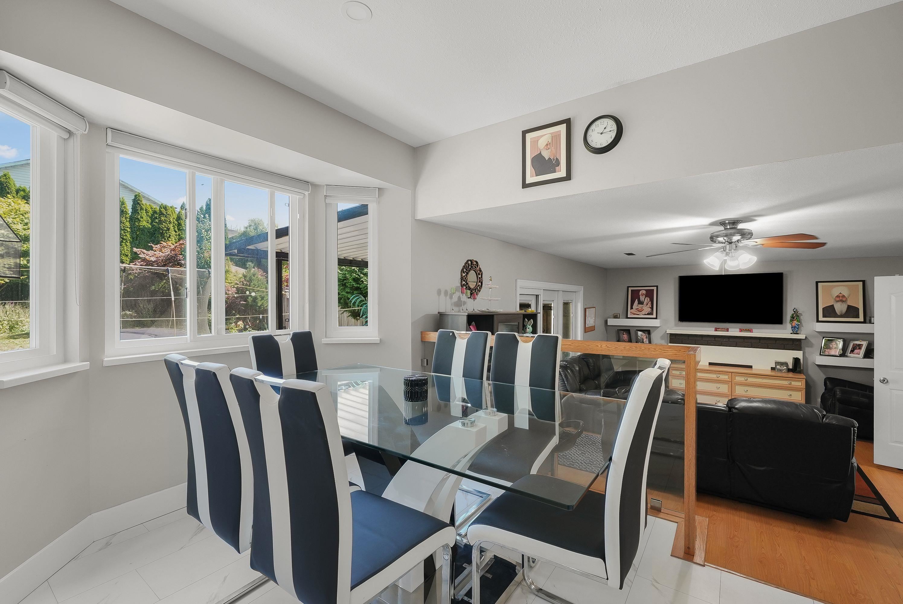 









8964


142a

Street,
Surrey,




BC
V3V 7T1

