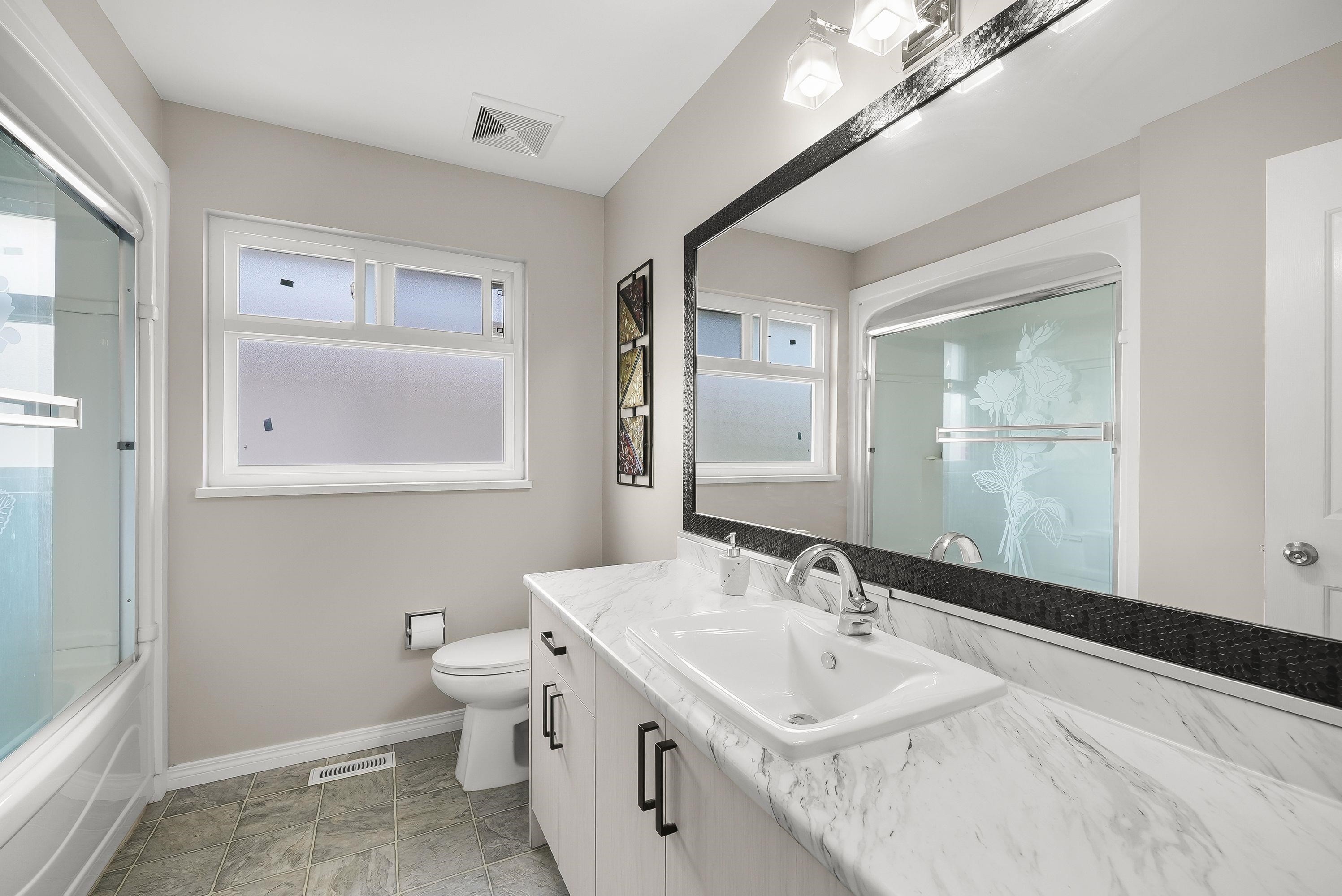









8964


142a

Street,
Surrey,




BC
V3V 7T1

