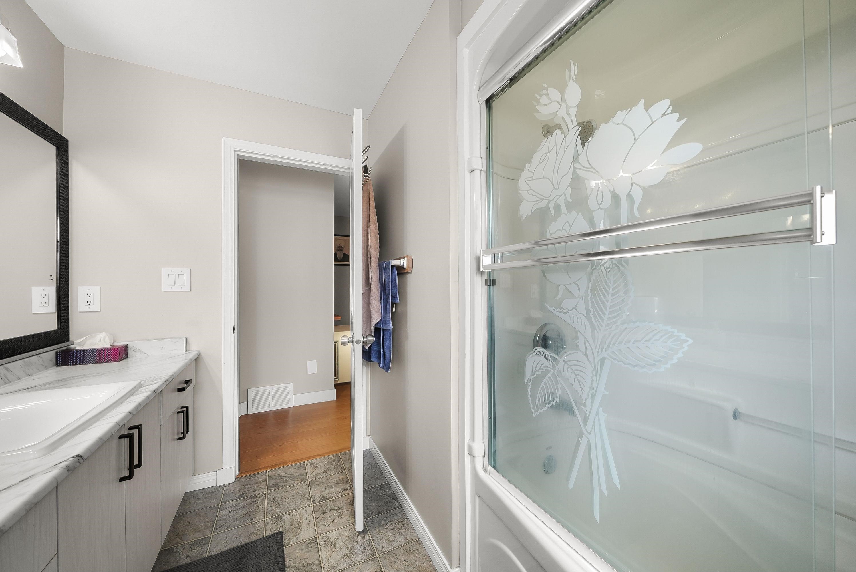









8964


142a

Street,
Surrey,




BC
V3V 7T1

