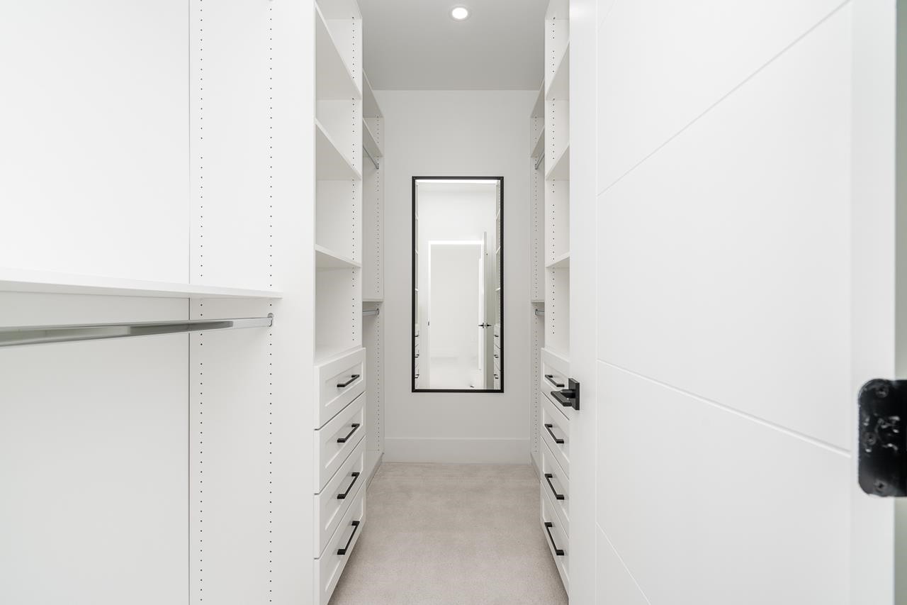 









7515


205

Street,
Langley,




BC
V2Y 1V5

