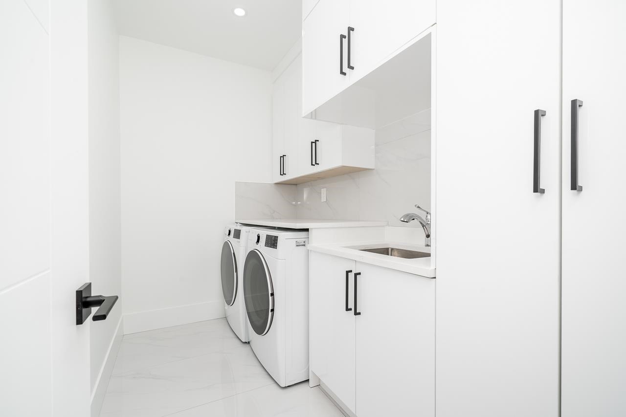 









7515


205

Street,
Langley,




BC
V2Y 1V5

