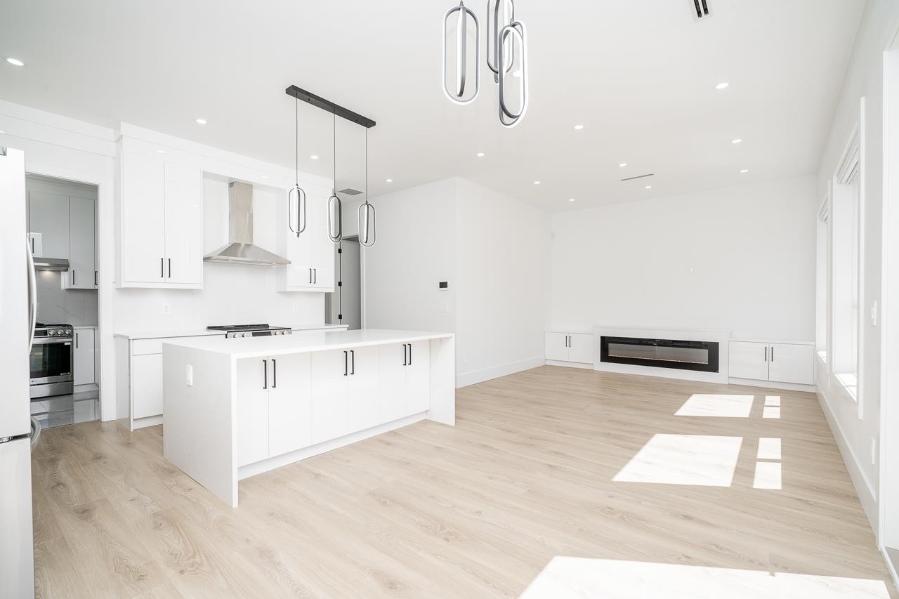 









7515


205

Street,
Langley,




BC
V2Y 1V5

