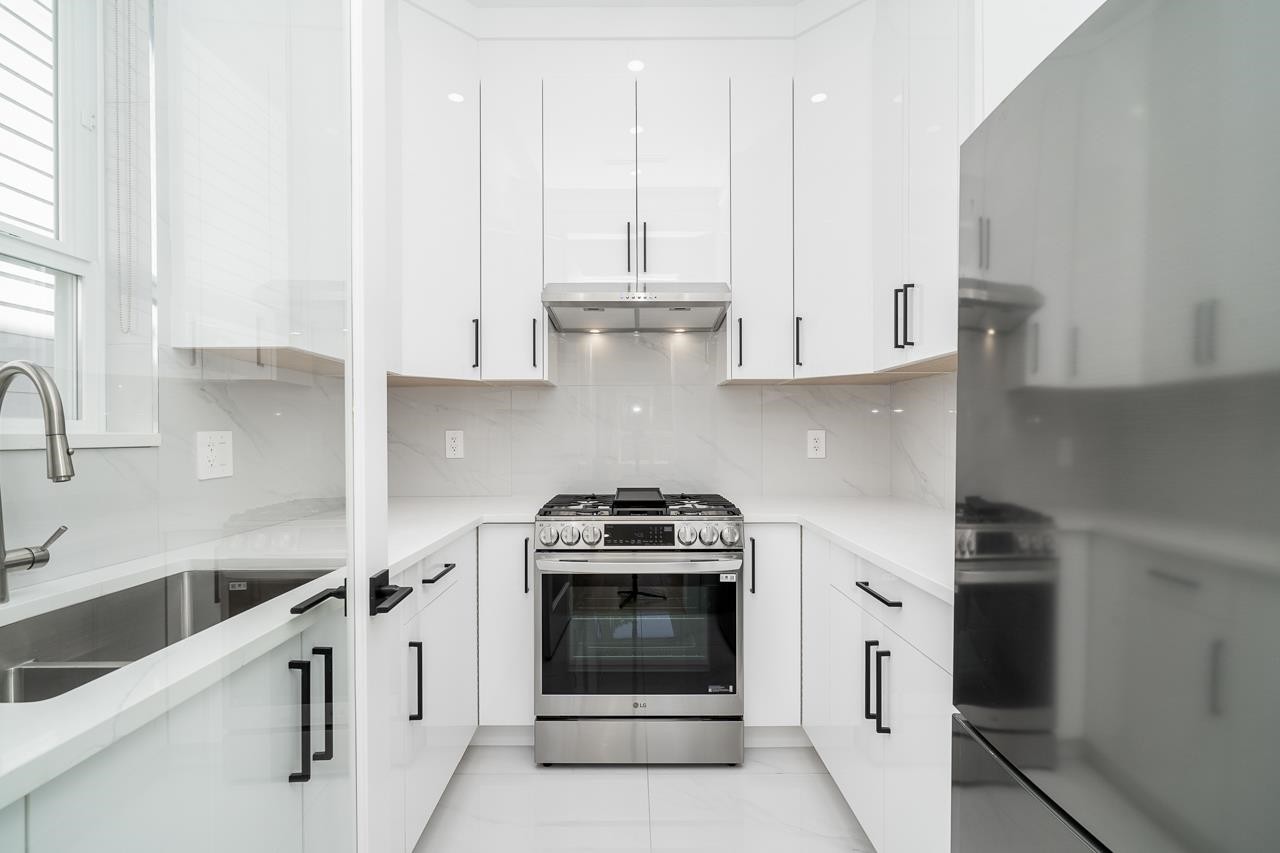 









7515


205

Street,
Langley,




BC
V2Y 1V5

