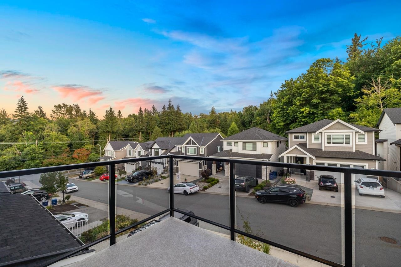 









4581


Sumas Mountain

Road, 6,
Abbotsford,




BC
V3G 0H3

