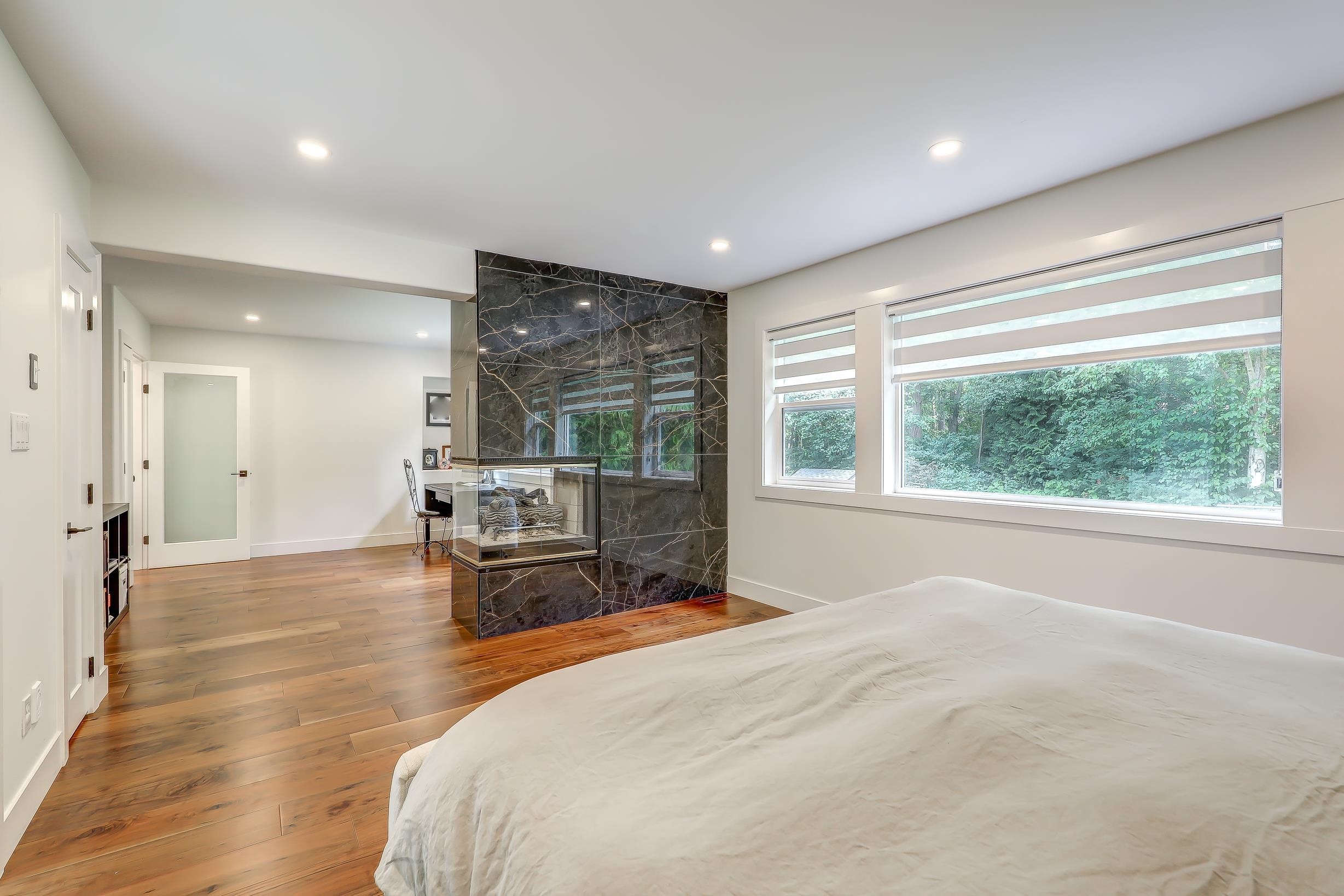 









13856


19a

Avenue,
Surrey,




BC
V4A 9M2

