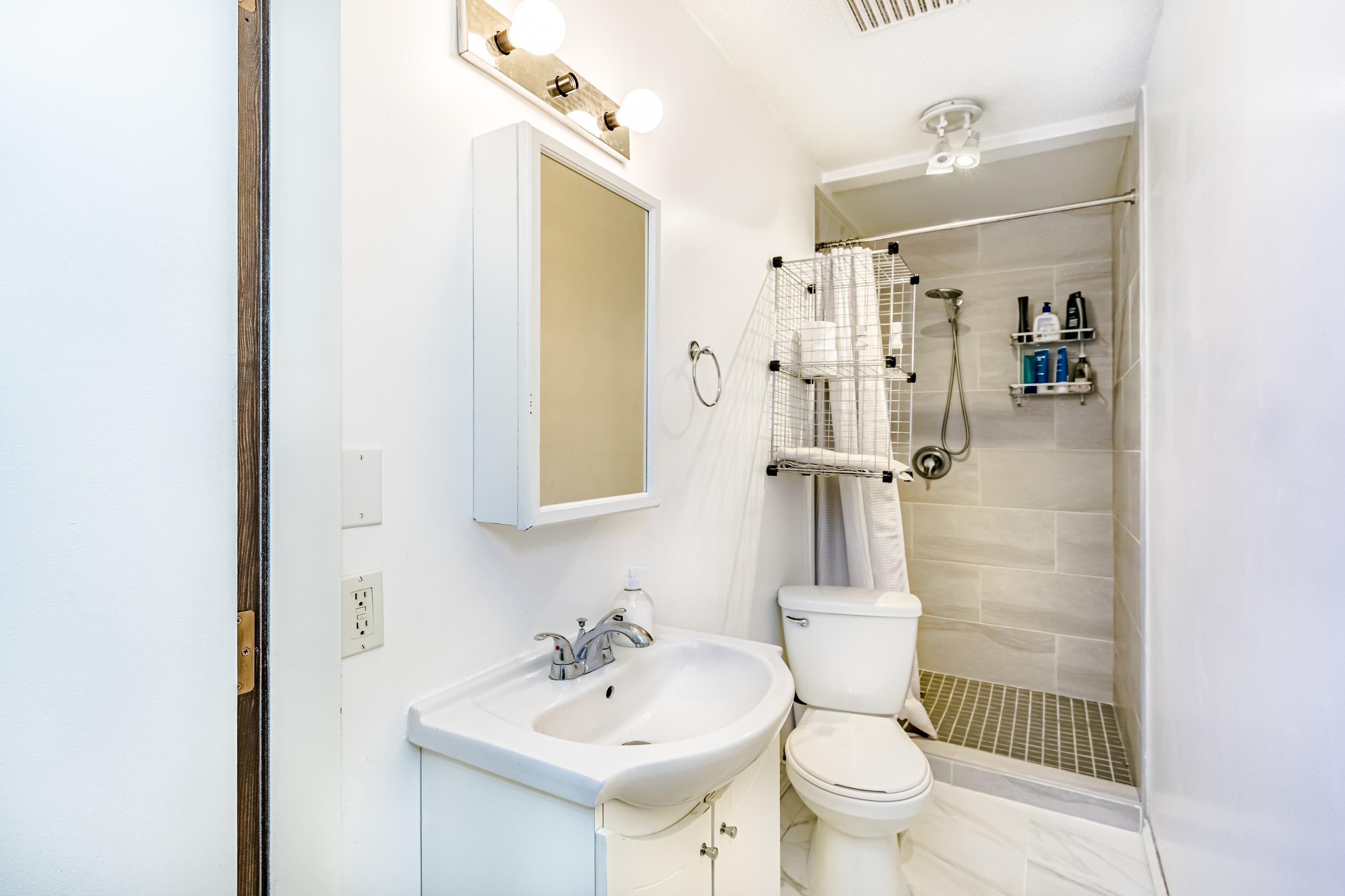 









20210


27

Avenue,
Langley,




BC
V2Z 1X3

