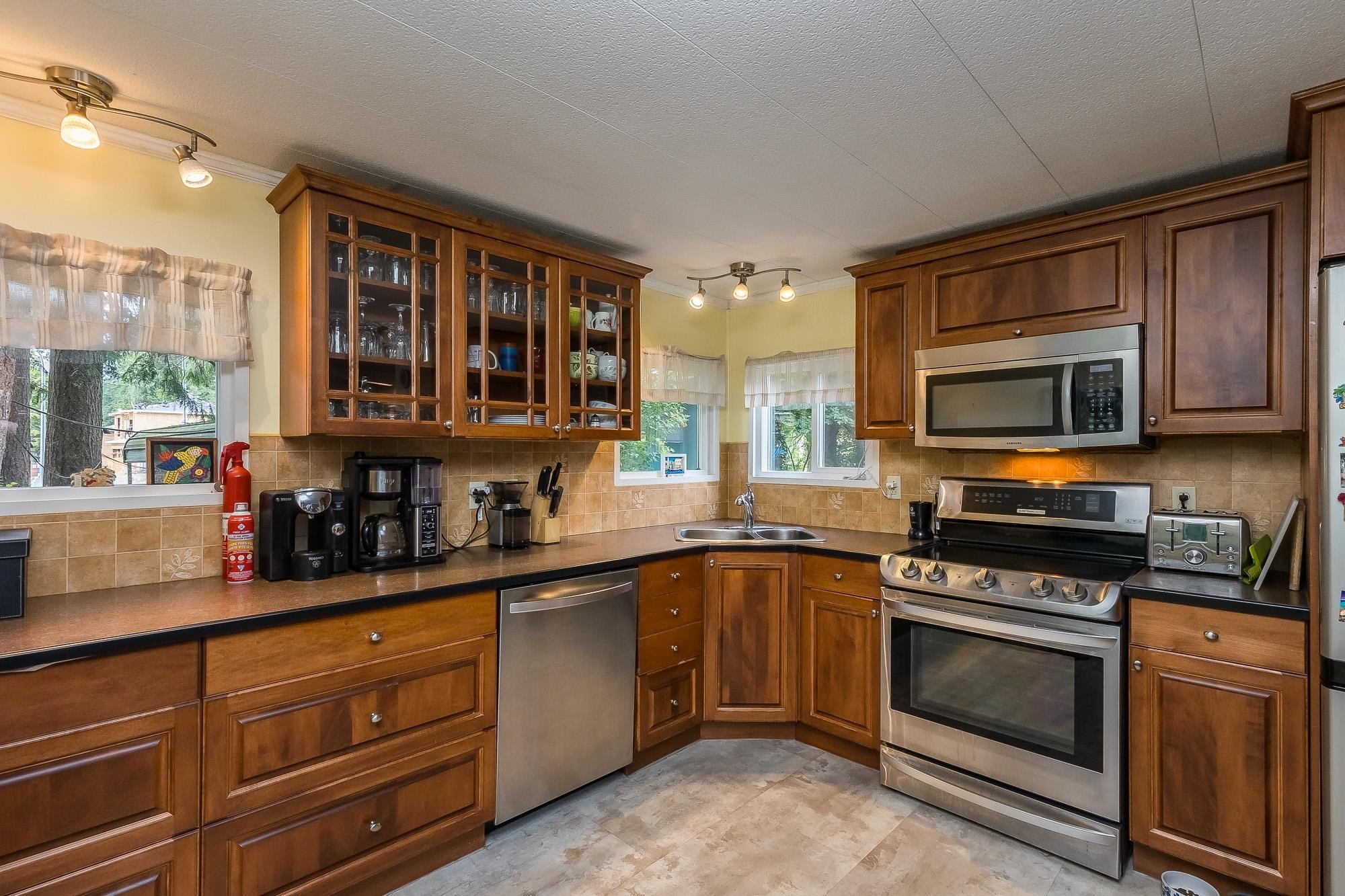 









20210


27

Avenue,
Langley,




BC
V2Z 1X3

