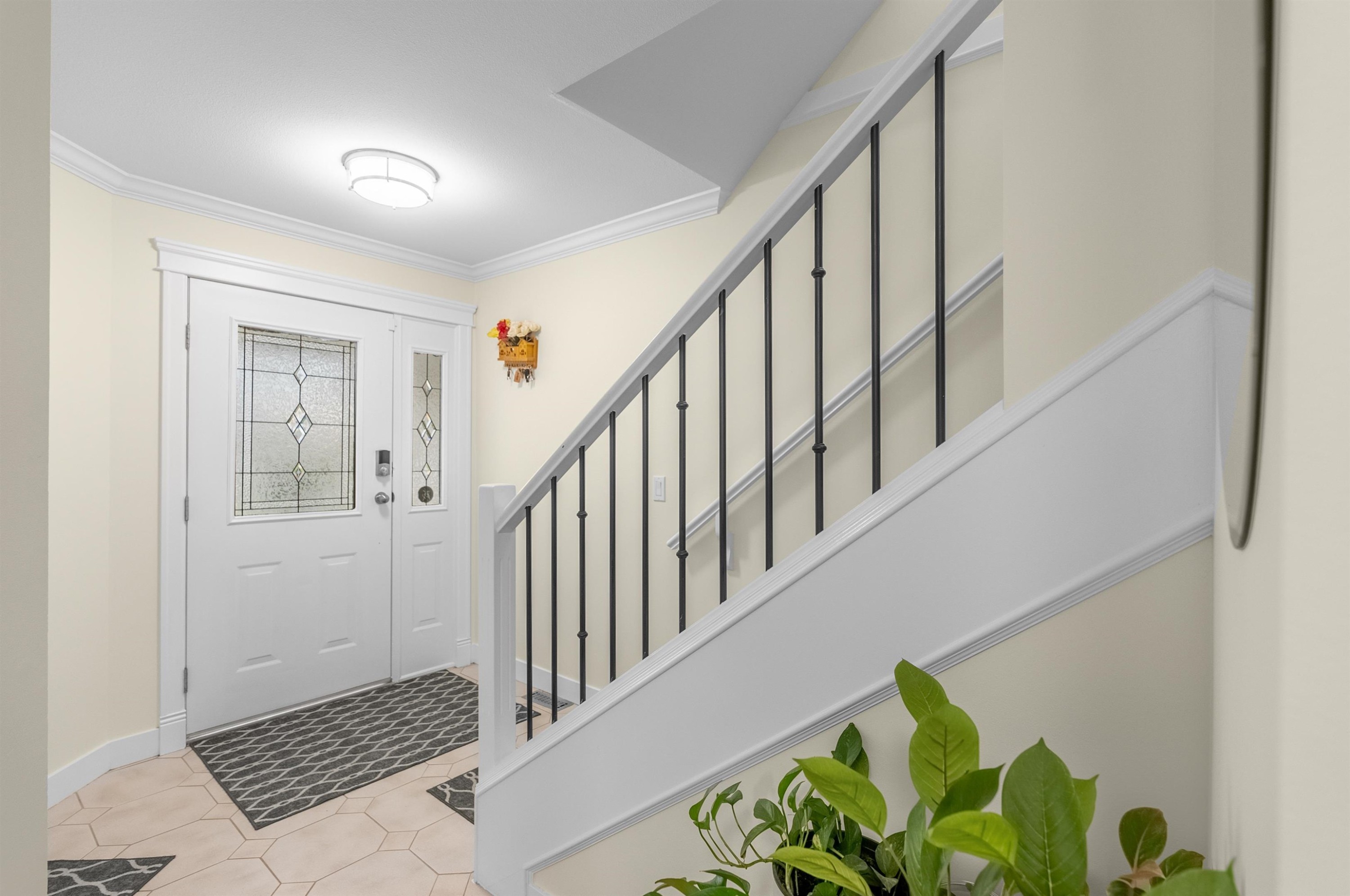 









7250


122

Street, 10,
Surrey,




BC
V3W 1B4

